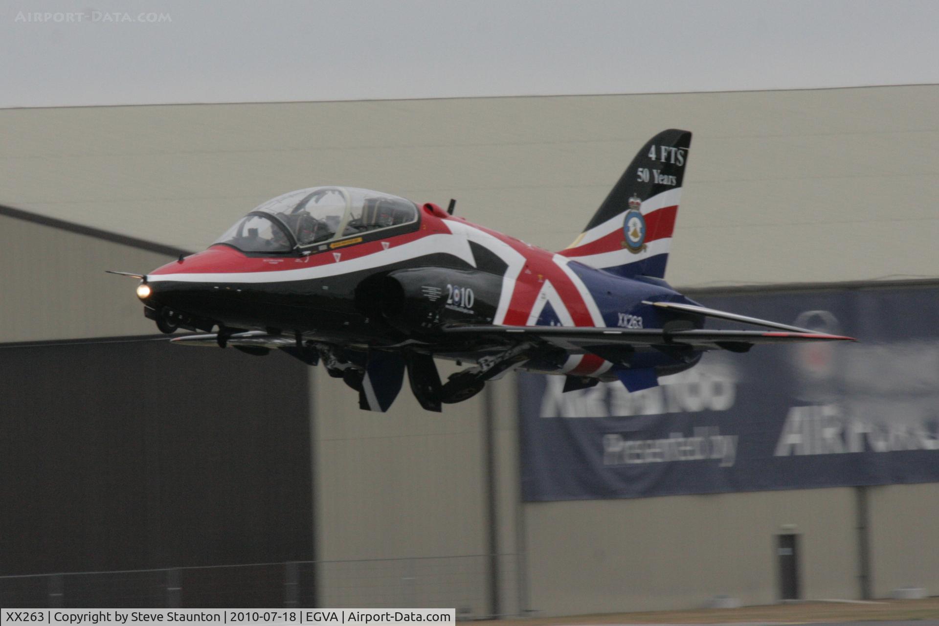 XX263, 1978 Hawker Siddeley Hawk T.1A C/N 099/312099, Taken at the Royal International Air Tattoo 2010