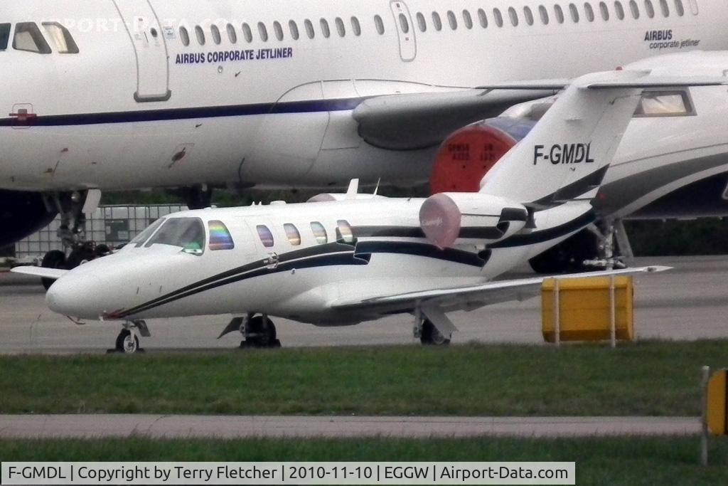F-GMDL, 2000 Cessna 525 CitationJet CJ1 C/N 525-0400, French Registered Citation 525 at Luton
