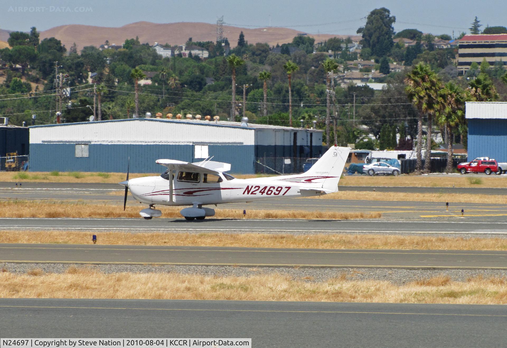 N24697, 2005 Cessna 172S C/N 172S10068, 2005 Cessna 172S over from Sacramento area for touch-and-gos @ KCCR/Buchanan Field, Concord, CA