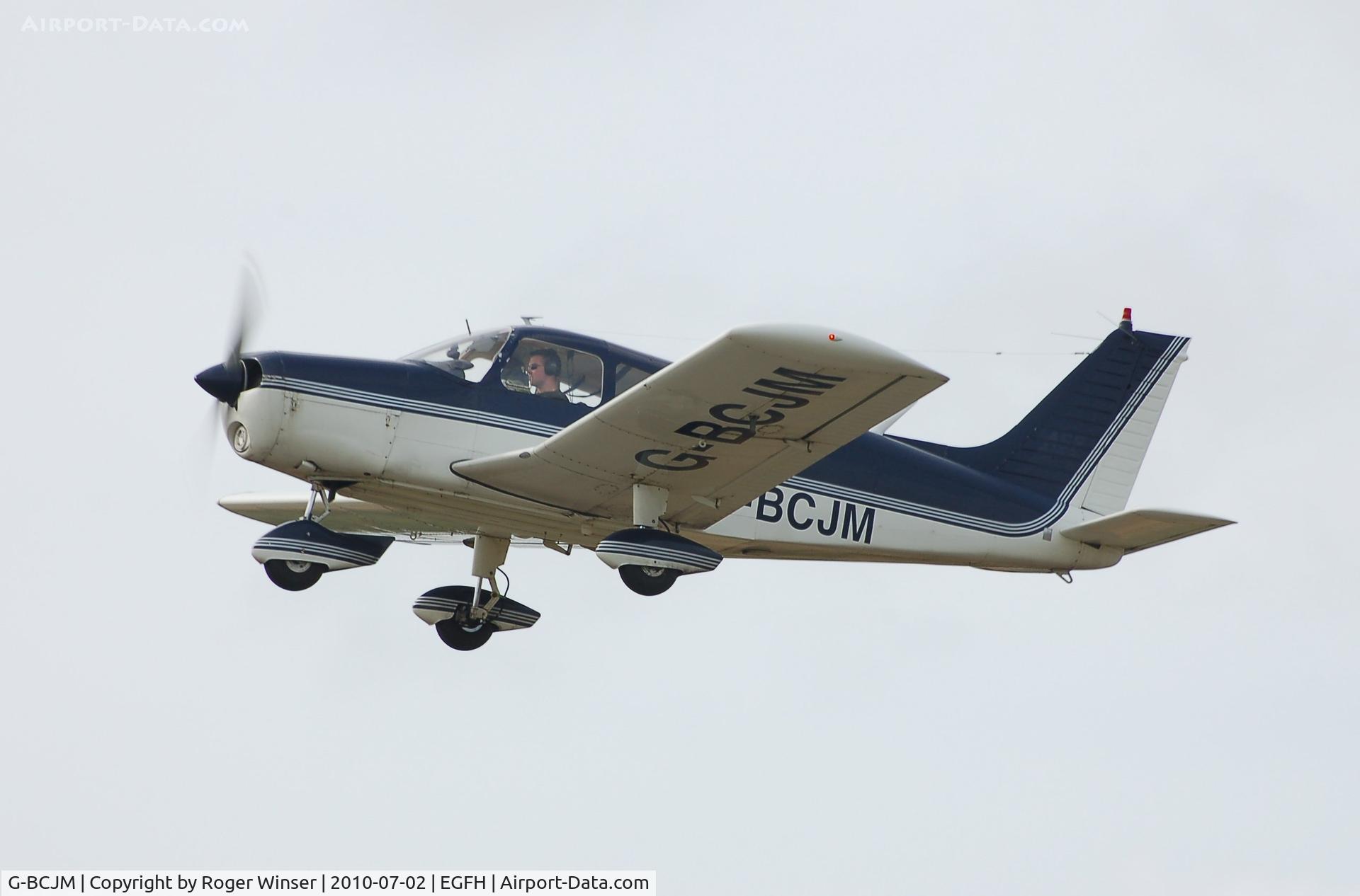 G-BCJM, 1974 Piper PA-28-140 Cherokee Cruiser C/N 28-7425321, Piper Cherokee departing Runway 22