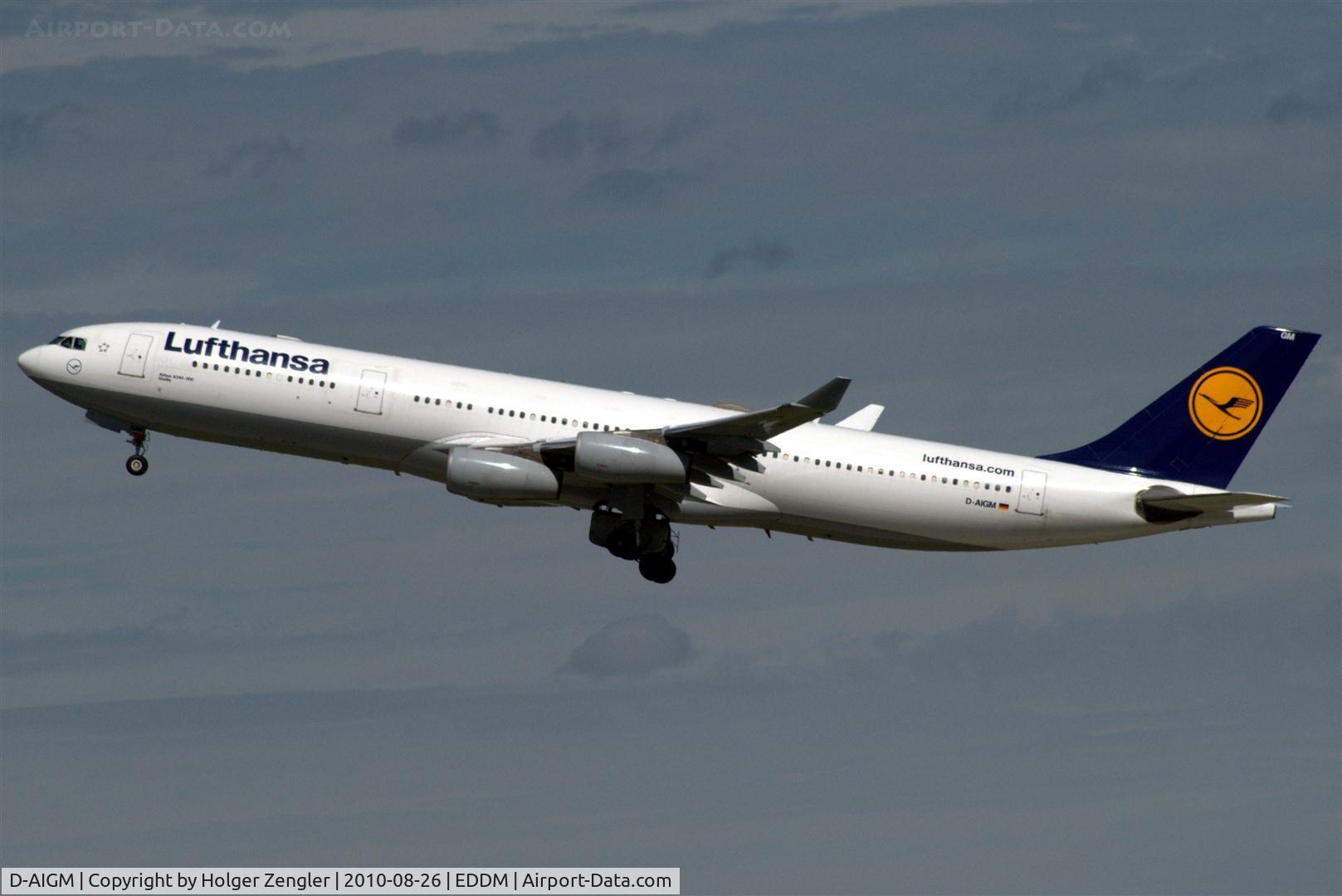 D-AIGM, 1997 Airbus A340-313 C/N 158, Up and away to far destinations