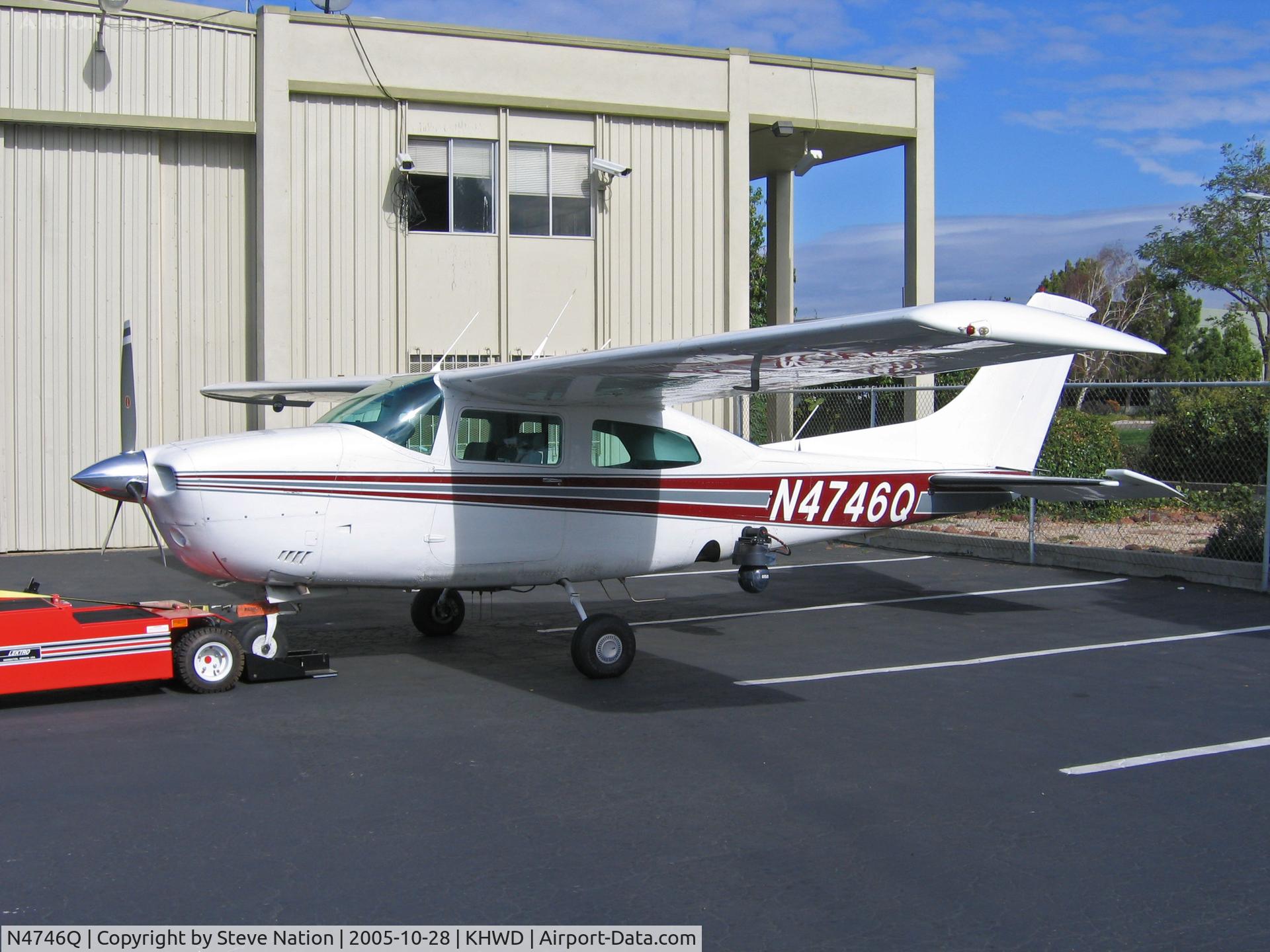 N4746Q, Cessna T210M Turbo Centurion C/N 21062586, Camera-equipped Cessna T210M @ KHWD/Hayward, CA