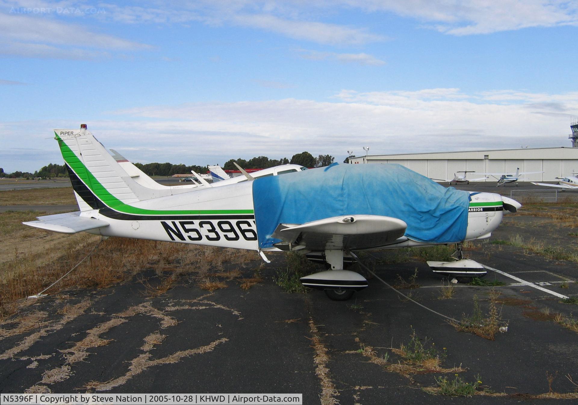 N5396F, 1976 Piper PA-28-151 C/N 28-7715119, Locally-based 1976 Piper PA-28-151 @ KHWD/Hayward, CA in Oct 2005 (moved to Southern California in Jun 2006)