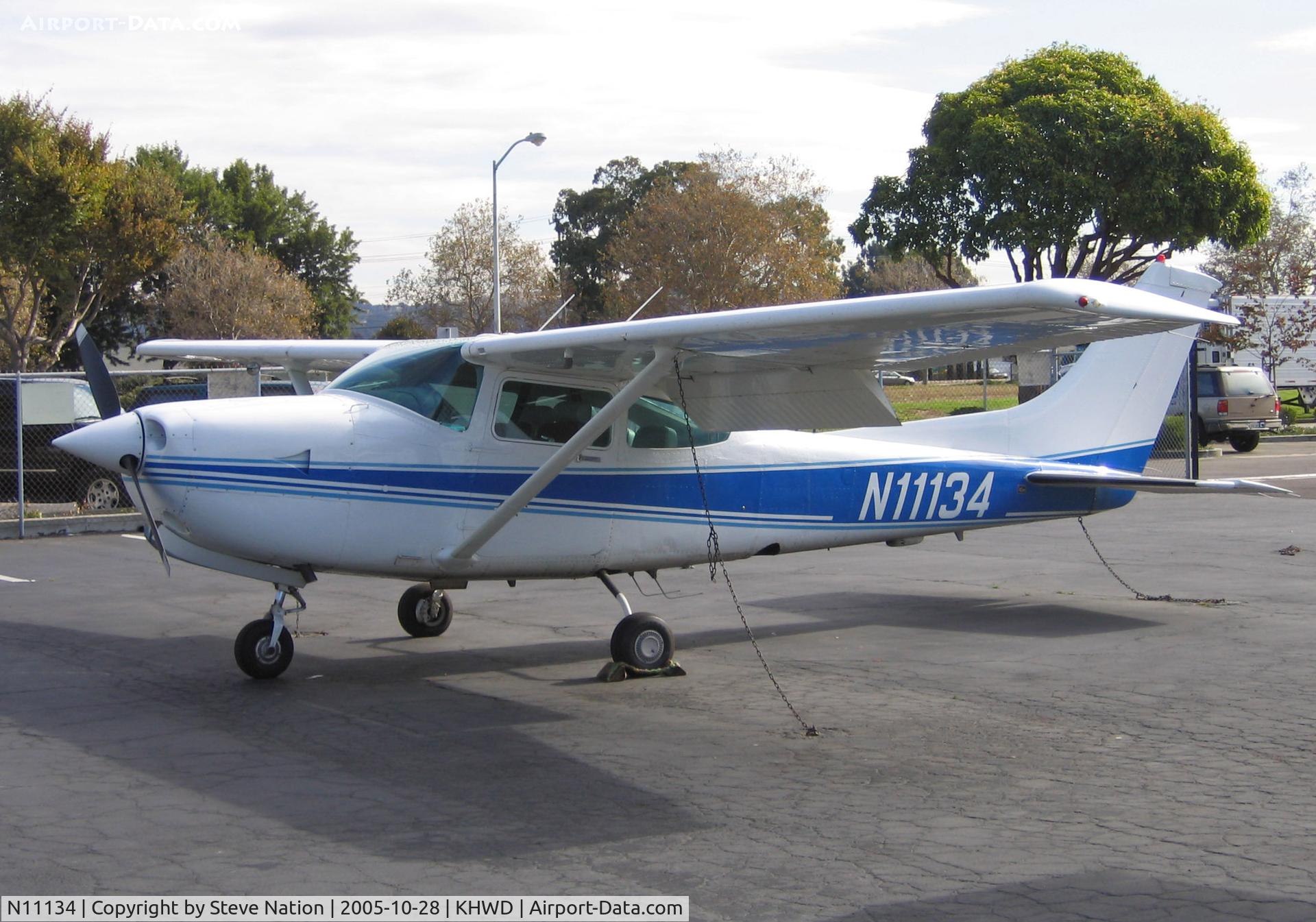 N11134, Cessna R182 Skylane RG C/N R18201945, Cessna R182 @ KHWD/Hayward Air Terminal, CA home base in Oct 2005 (sold to Stancil Enterprises, Placerville, CA/PVO in April 2009)