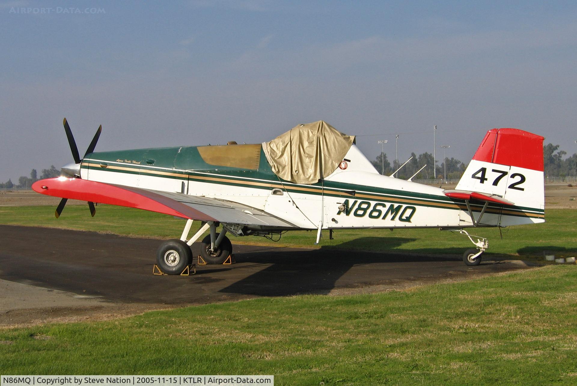 N86MQ, 1993 Ayres S2R-G10 Thrush C/N G10-102, 1993 Ayres S2R-G10 as tanker #472 at Johnson Aircraft Sales, Mefford Field, Tulare, CA in Nov 2005 (sold to operator in Piehurst, GA Jun 2008)