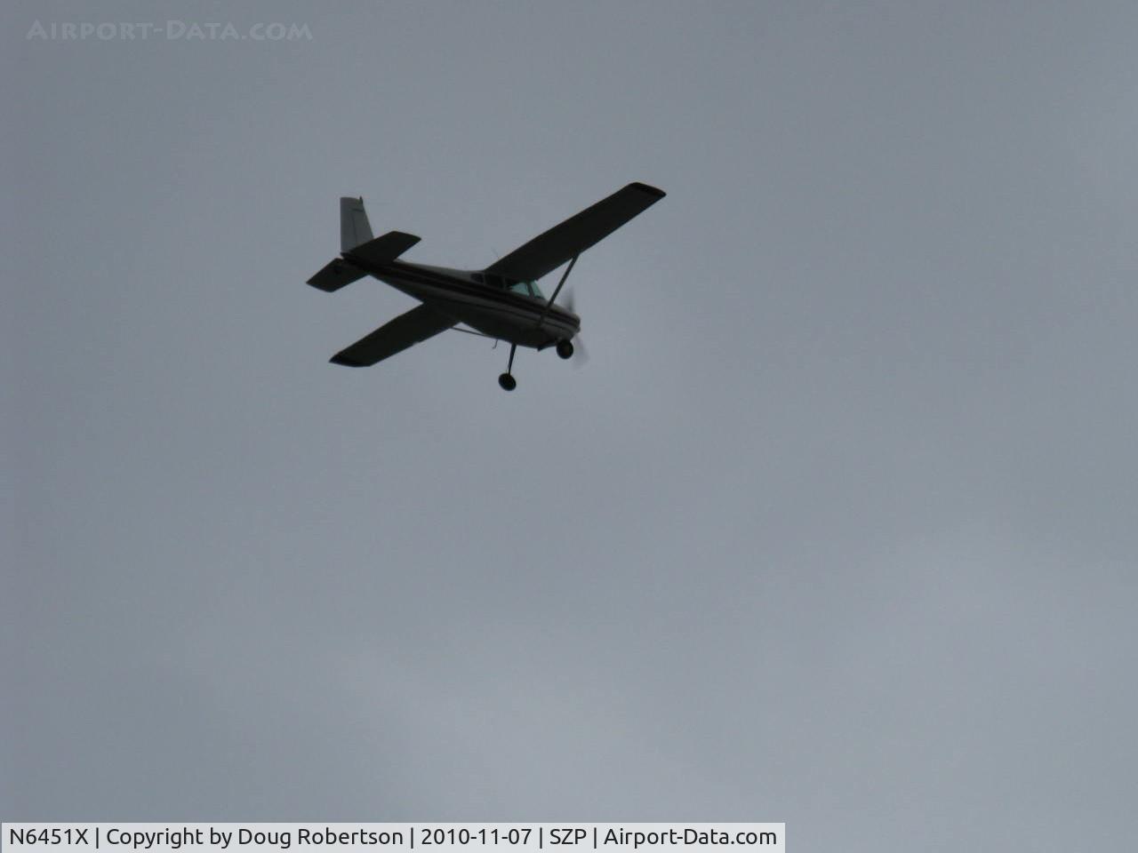 N6451X, 1960 Cessna 180D C/N 18050951, 1960 Cessna 180D, Continental O-470-S 230 Hp, takeoff climb Rwy 22