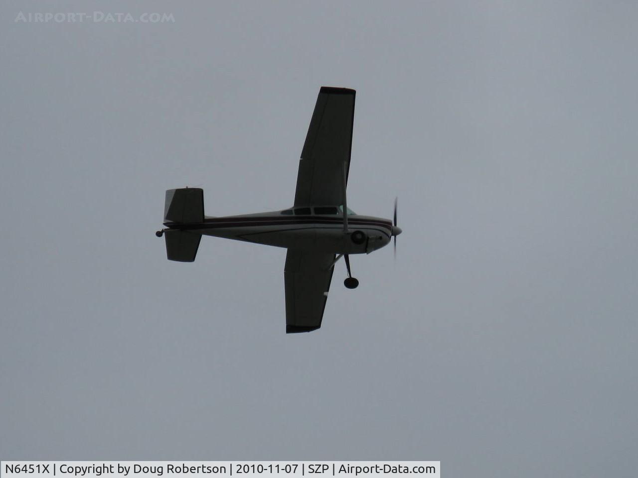 N6451X, 1960 Cessna 180D C/N 18050951, 1960 Cessna 180D, Continental O-470-S 230 hp, takeoff climb Rwy 22