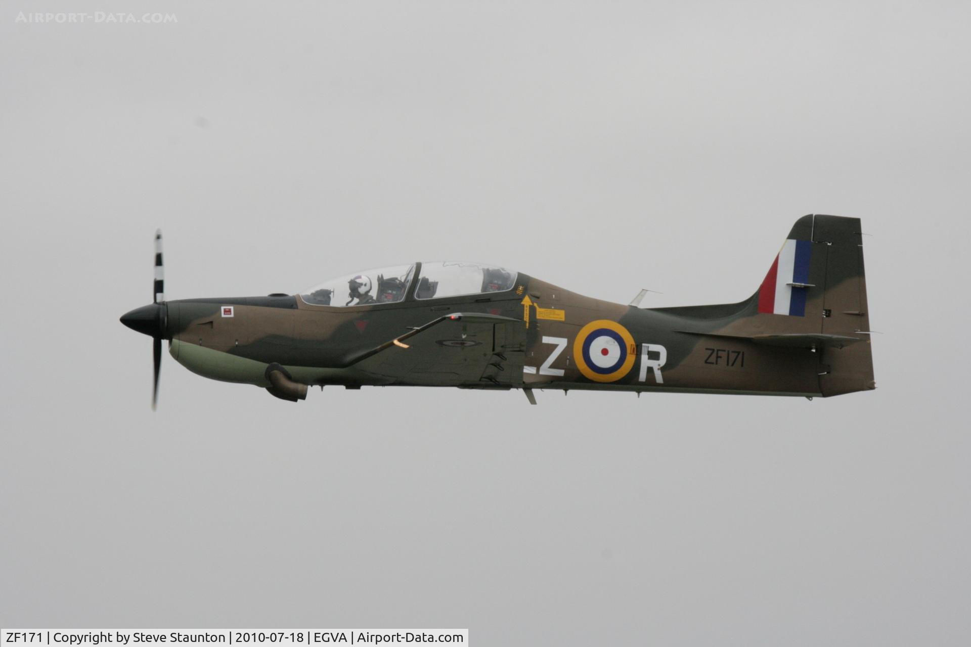 ZF171, 1989 Short S-312 Tucano T1 C/N S023/T23, Taken at the Royal International Air Tattoo 2010