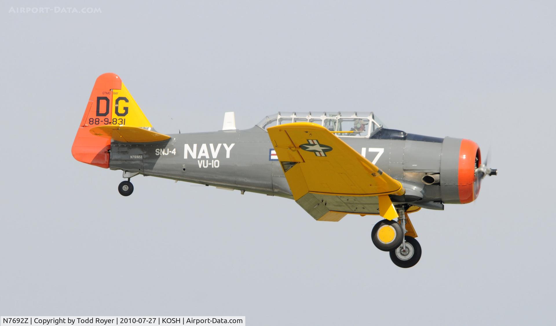 N7692Z, 1942 North American SNJ-4 Texan C/N 88-9831, EAA AIRVENTURE 2010