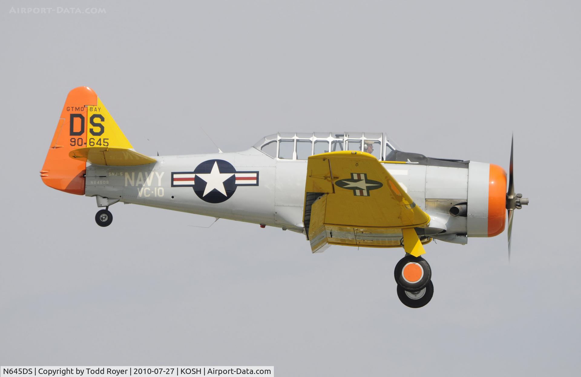 N645DS, 1944 North American SNJ-5 Texan Texan C/N 88-17678, EAA AIRVENTURE 2010
