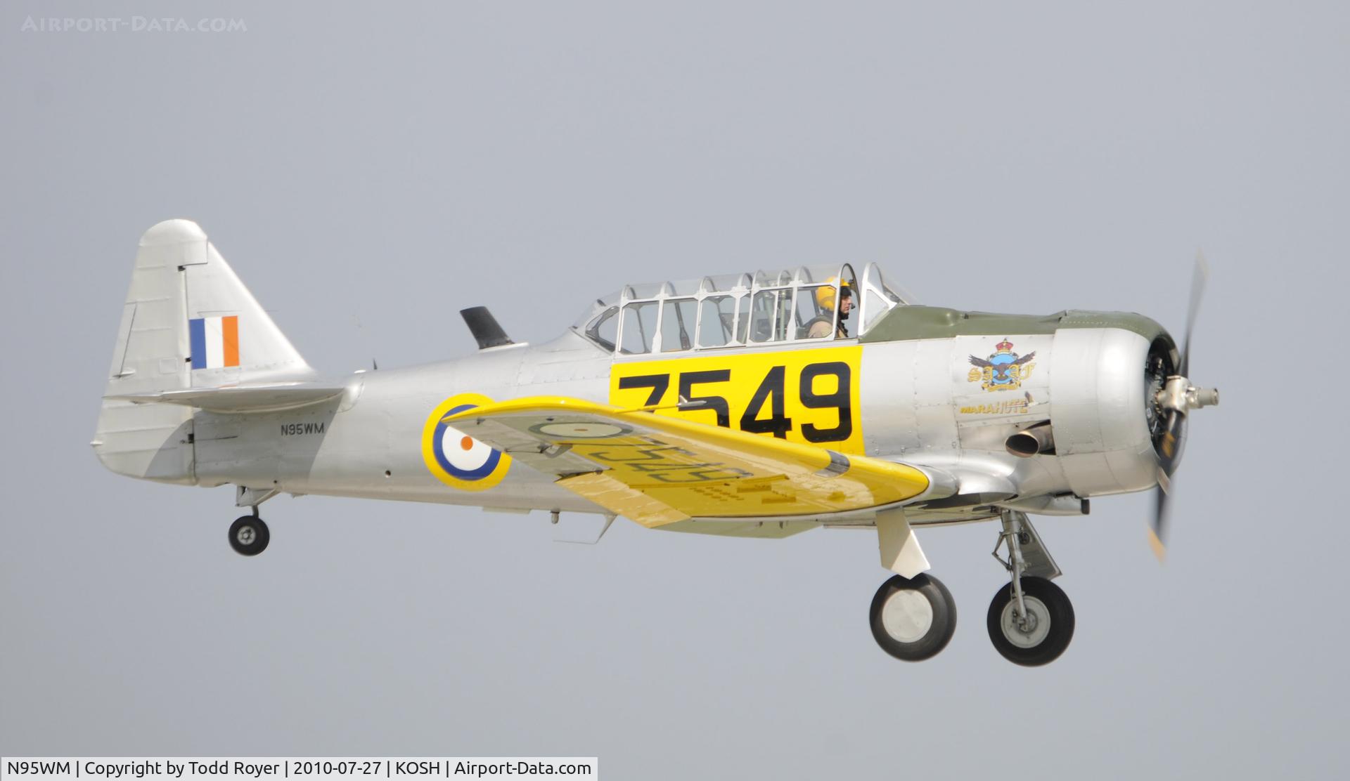 N95WM, 1943 North American AT-6D Texan C/N 8815597, EAA AIRVENTURE 2010