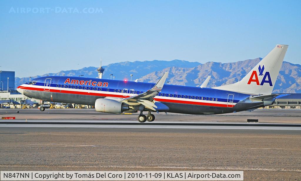 N847NN, 2010 Boeing 737-823 C/N 29575, American Airlines Boeing 737-823 N847NN ( cn 29575/3361)

Las Vegas - McCarran International (LAS / KLAS)
USA - Nevada, November 9, 2010
Photo: Tomás Del Coro