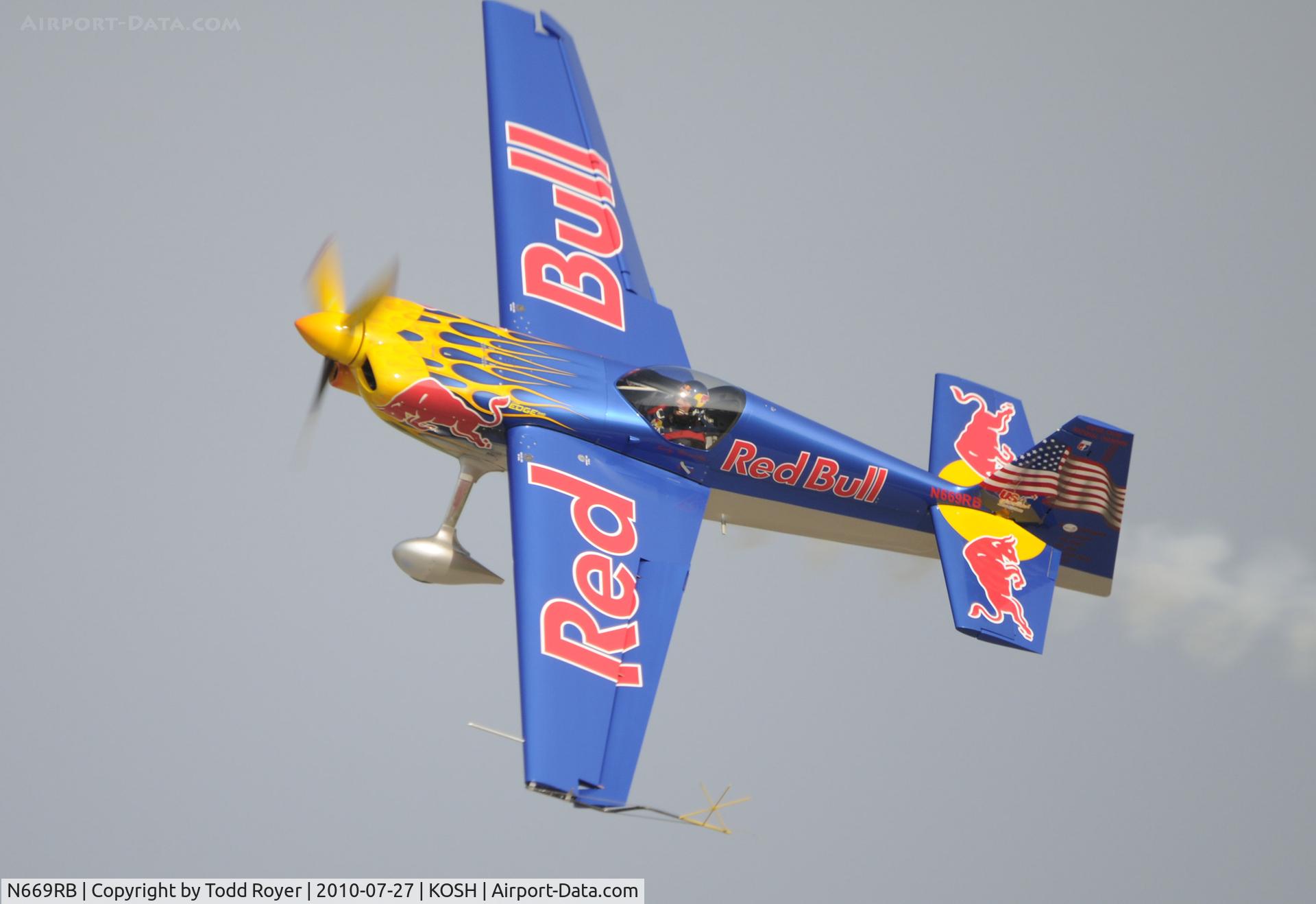 N669RB, 2000 Zivko Edge 540 C/N 0027, EAA AIRVENTURE 2010