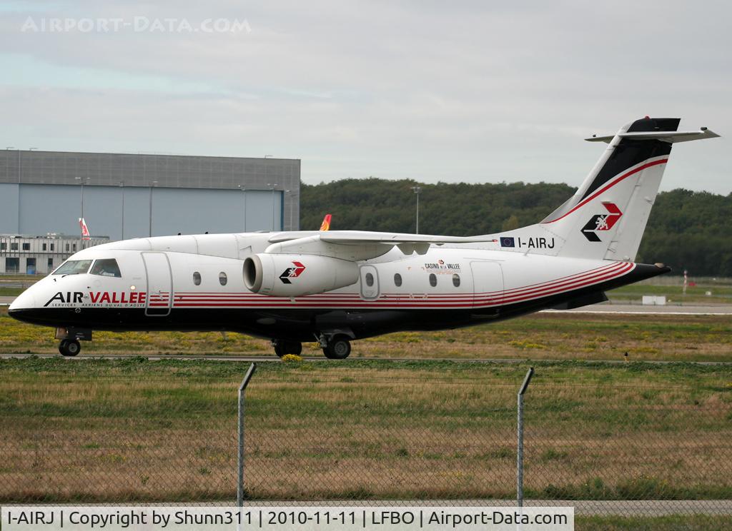 I-AIRJ, 2001 Fairchild Dornier 328-300 328JET C/N 3186, Taxiing to the Terminal...