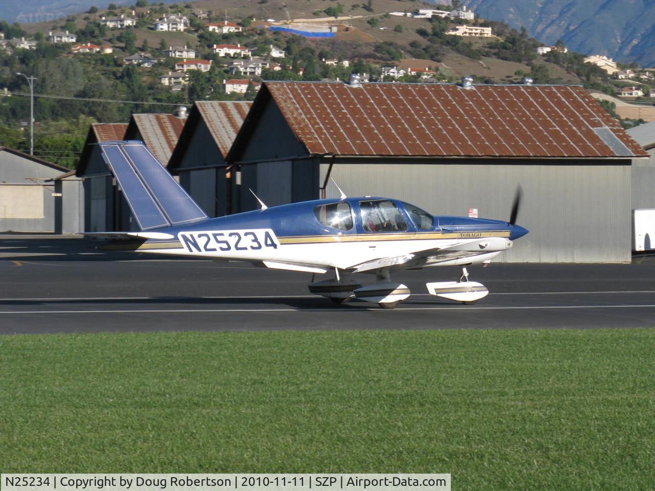 N25234, Socata TB-10 Tobago C/N 978, 1990 Socata TB10 TOBAGO, Lycoming O&VO-360 180 Hp, fixed gear, CS prop, takeoff roll Rwy 04