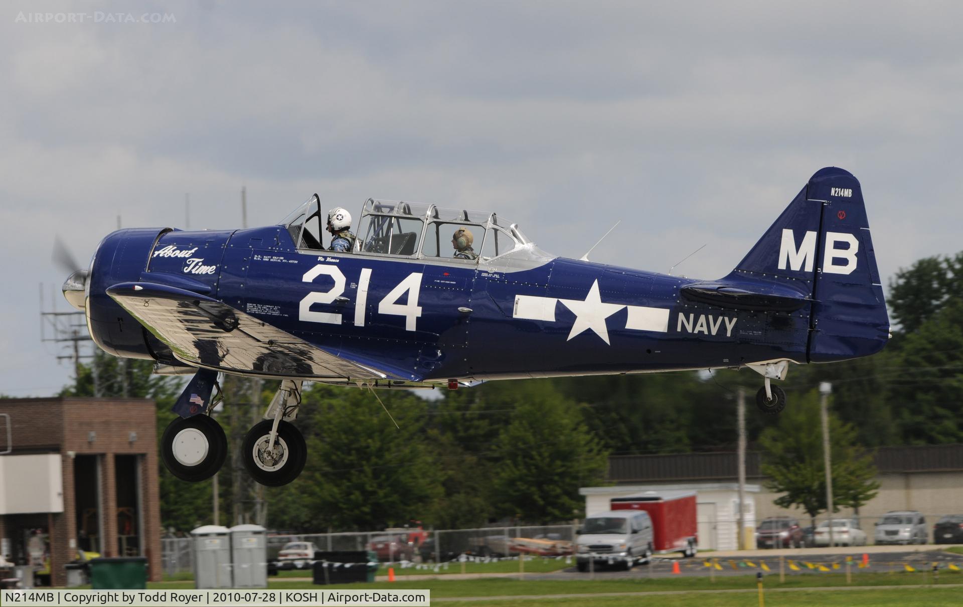 N214MB, North American SNJ-5B Texan C/N 43732, EAA AIRVENTURE 2010