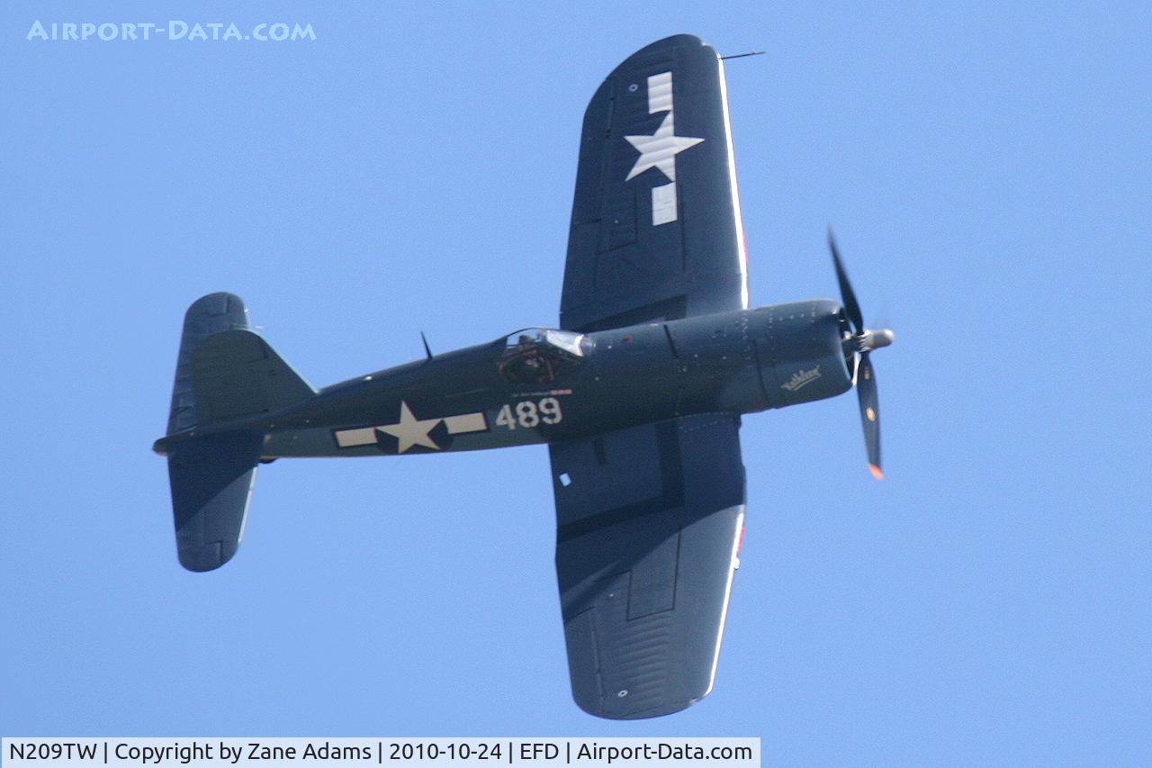 N209TW, Goodyear FG-1D Corsair C/N 3750, Goodyear FG1D At the 2010 Wings Over Houston Airshow