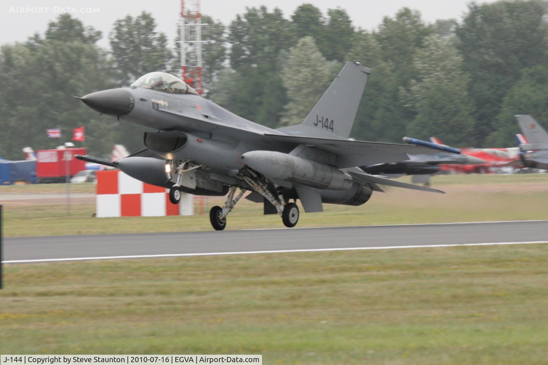 J-144, Fokker F-16AM Fighting Falcon C/N 6D-134, Taken at the Royal International Air Tattoo 2010