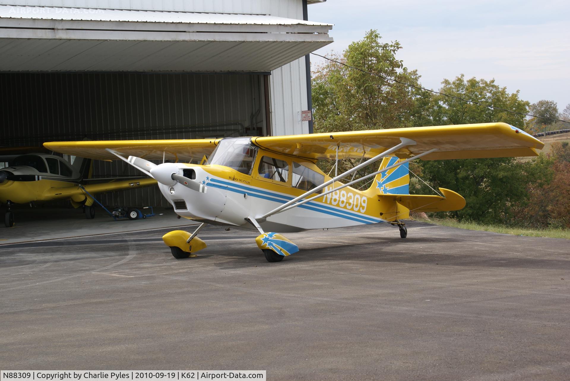 N88309, 1975 Bellanca 8KCAB Decathlon C/N 171-75, Seen here at Falmouth, Kentucky Gene Snyder Airport one of the based aircraft.