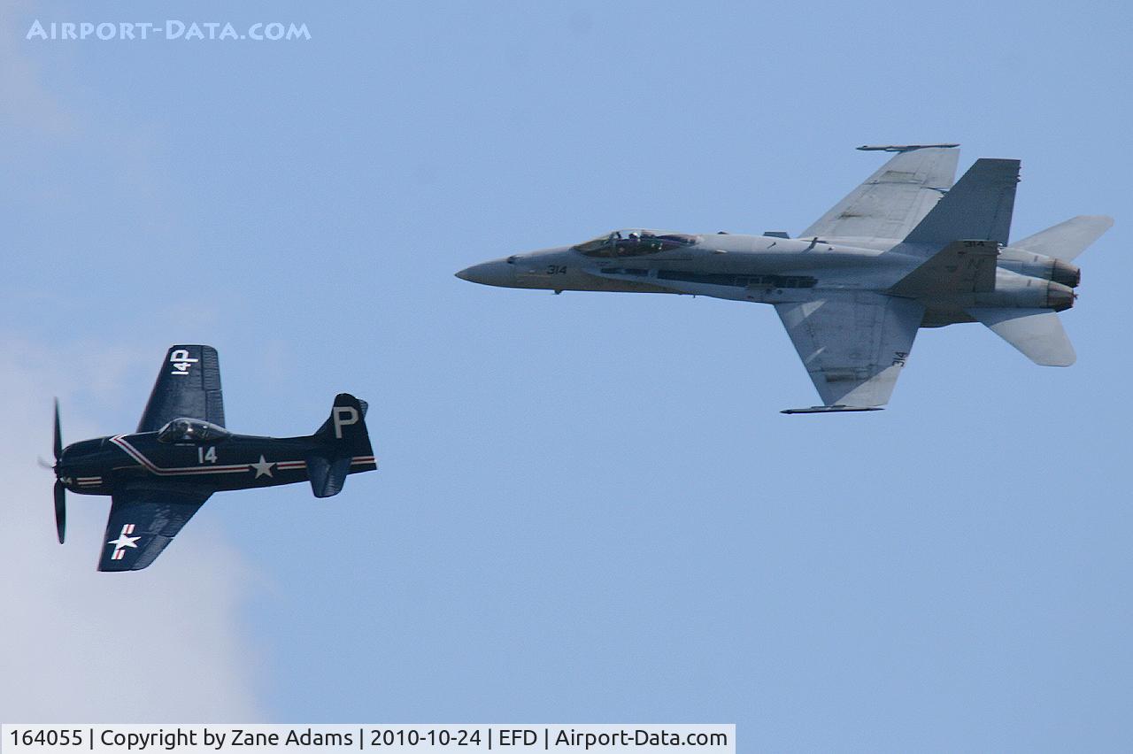 164055, McDonnell Douglas F/A-18A Hornet C/N 0945, Howard Pardue and his F8F Bearcat and a US Navy Hornet Legacy Flight At the 2010 Wings Over Houston Airshow