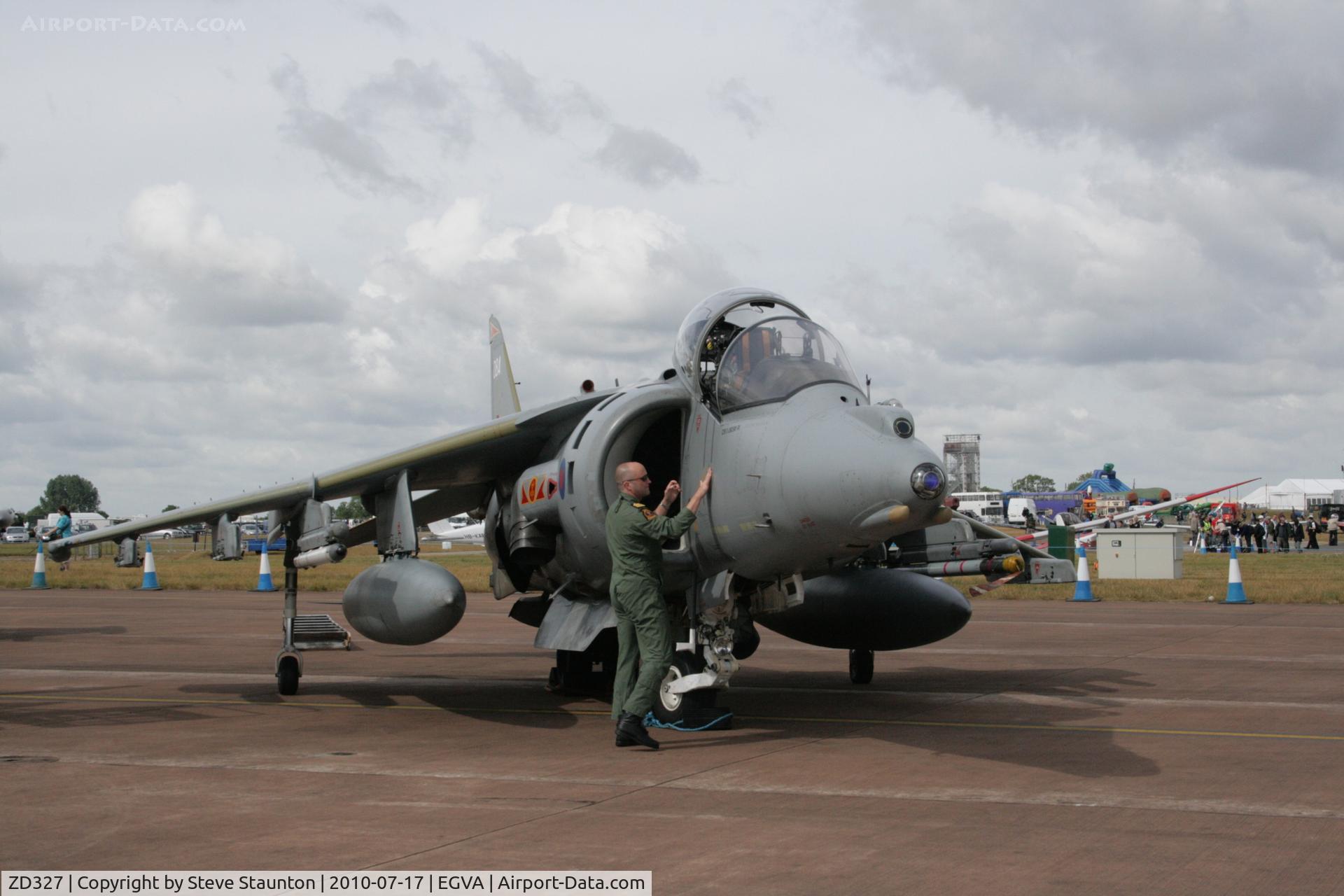 ZD327, British Aerospace Harrier GR.9A C/N 512115/P8, Taken at the Royal International Air Tattoo 2010