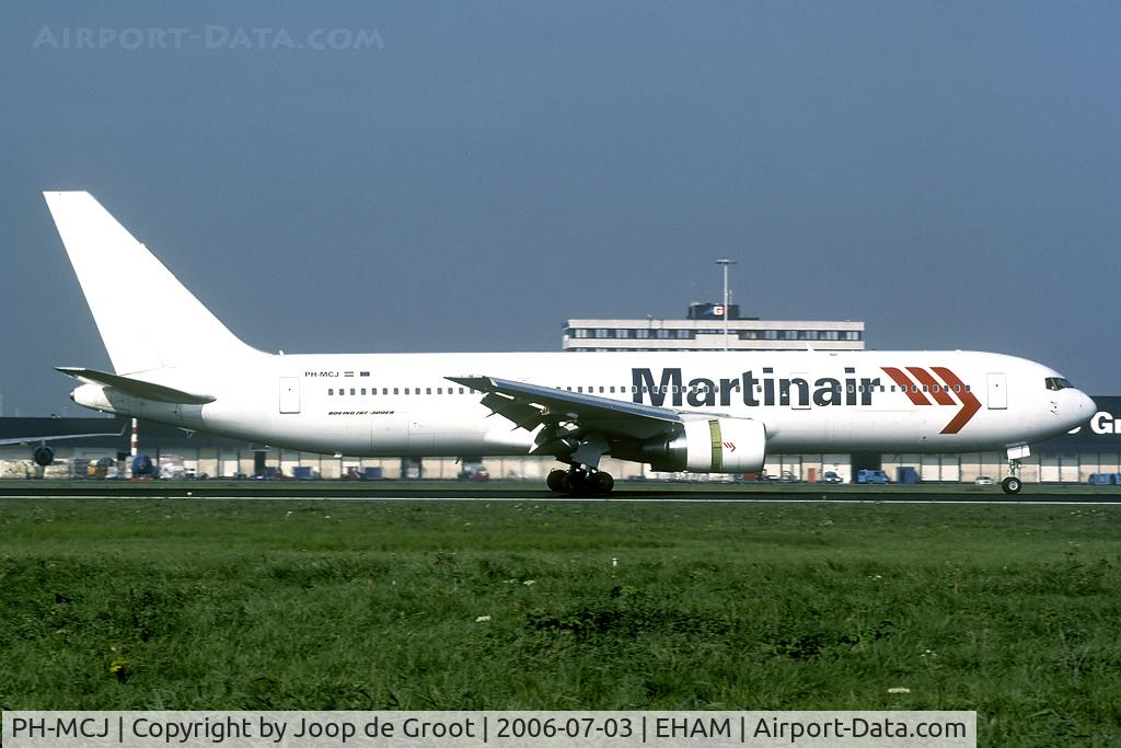 PH-MCJ, 1993 Boeing 767-33A C/N 25535, short lived all white interim colors.