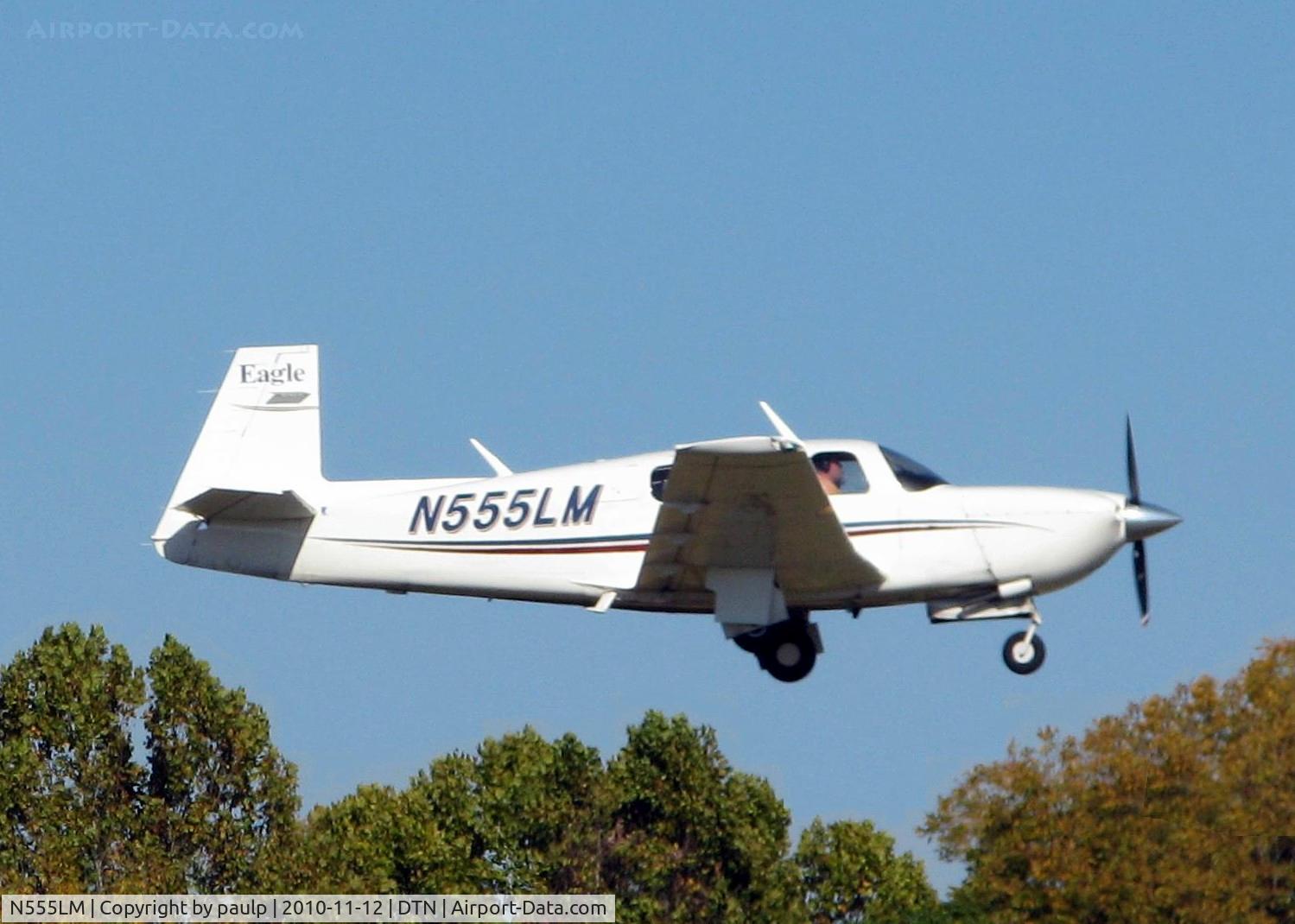 N555LM, 1999 Mooney M20S Eagle C/N 30-0009, Landing on 14 at Downtown Shreveport.