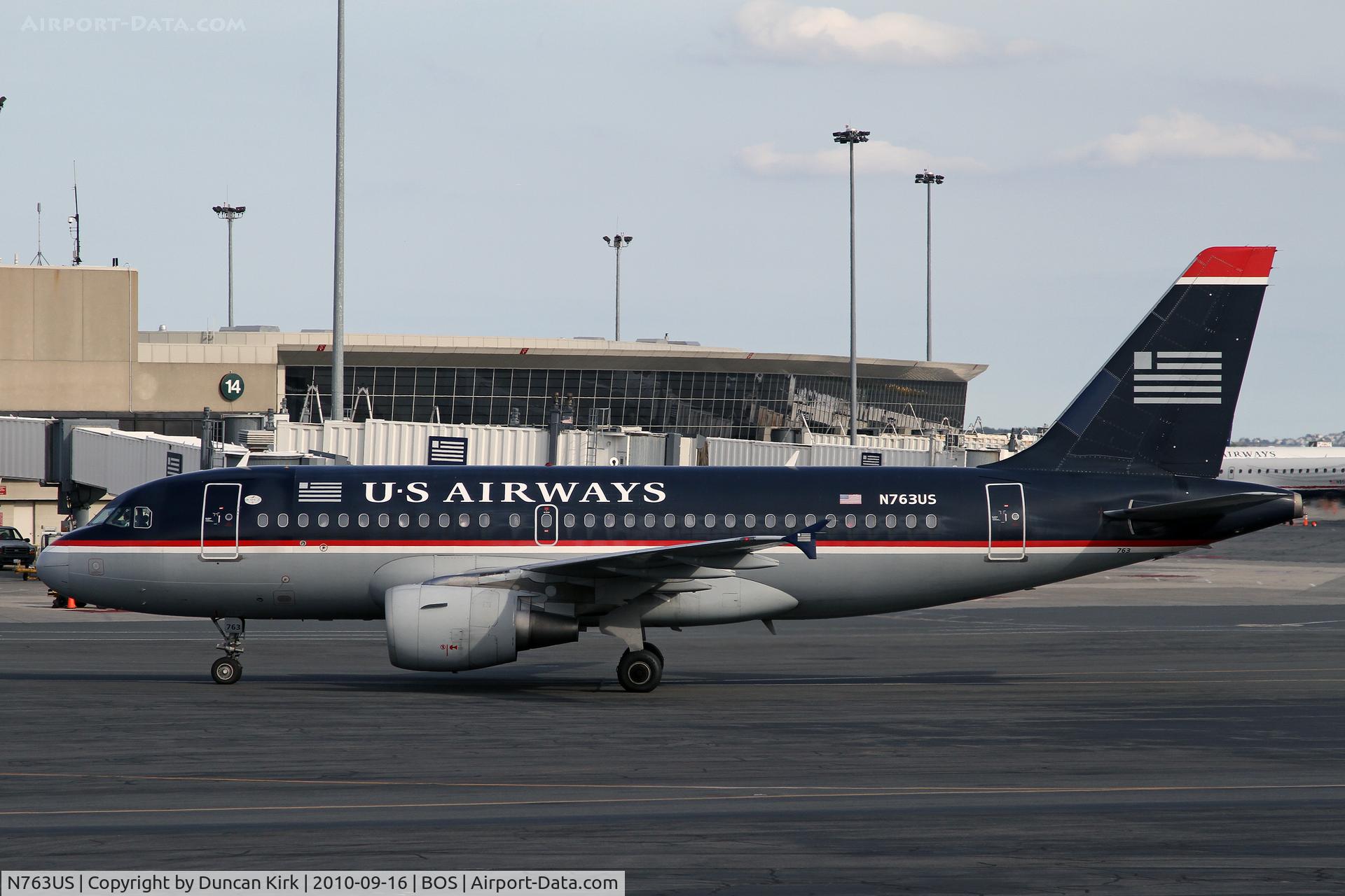 N763US, 2000 Airbus A319-112 C/N 1360, One of a few aircraft still in old colors