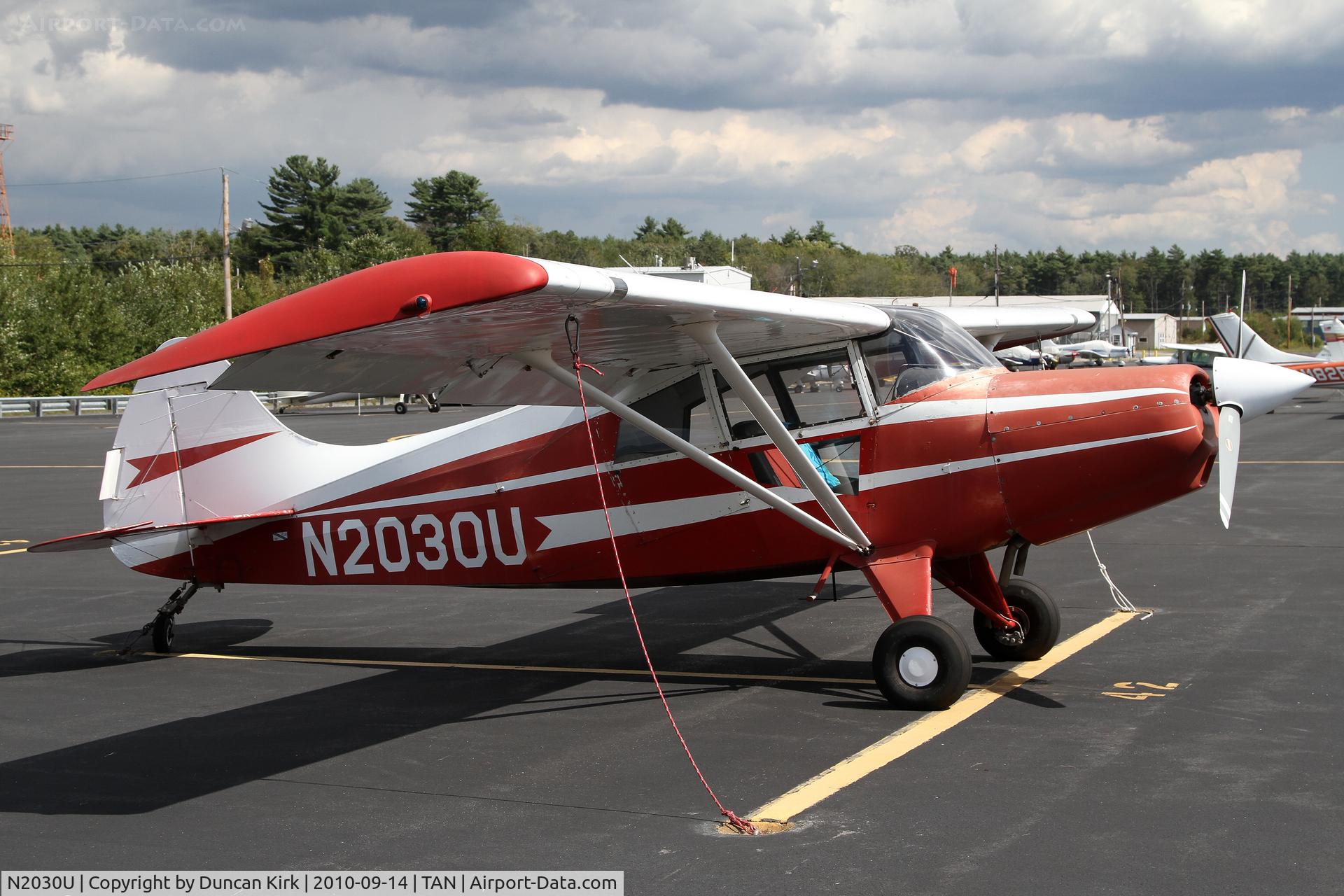 N2030U, 1969 Maule M-4-220C Strata Rocket C/N 2026C, Taunton has some good old aircraft present