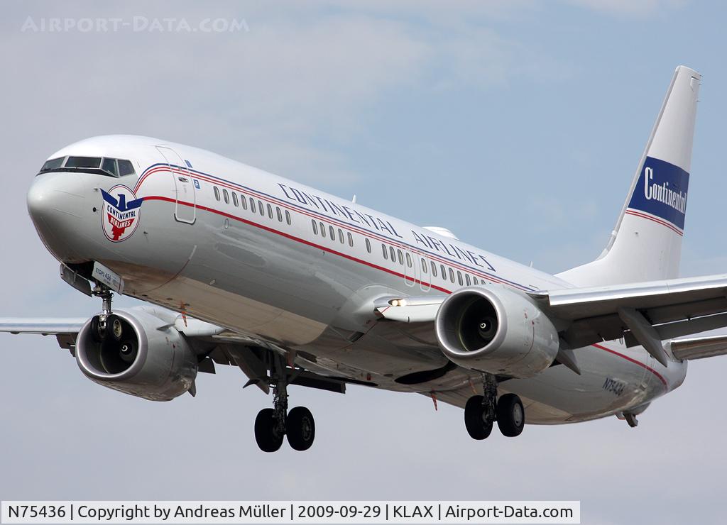 N75436, 2009 Boeing 737-924/ER C/N 33531, Retro