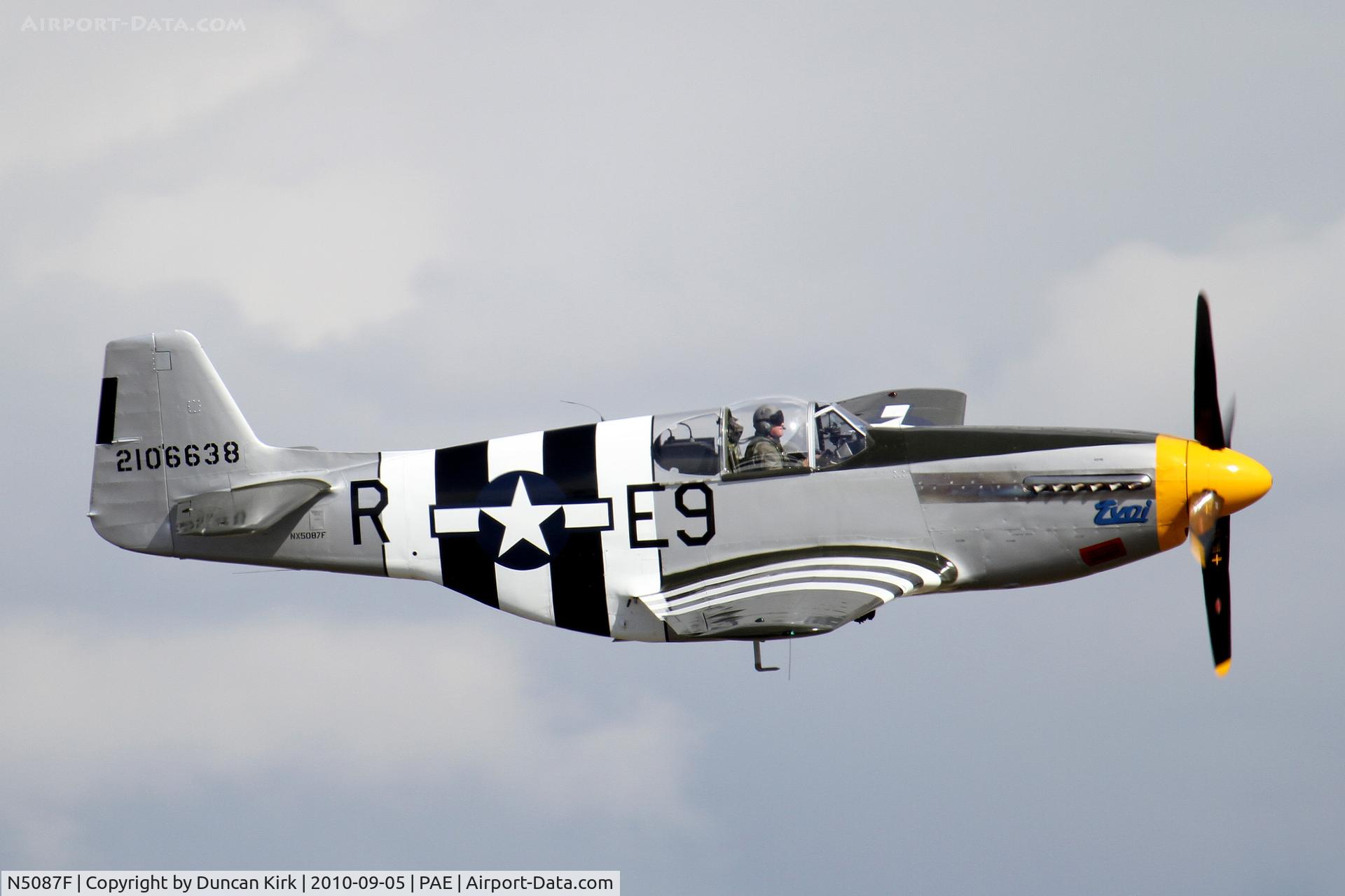 N5087F, 1943 North American P-51B Mustang C/N 104-25440, A P-51B at full throttle!