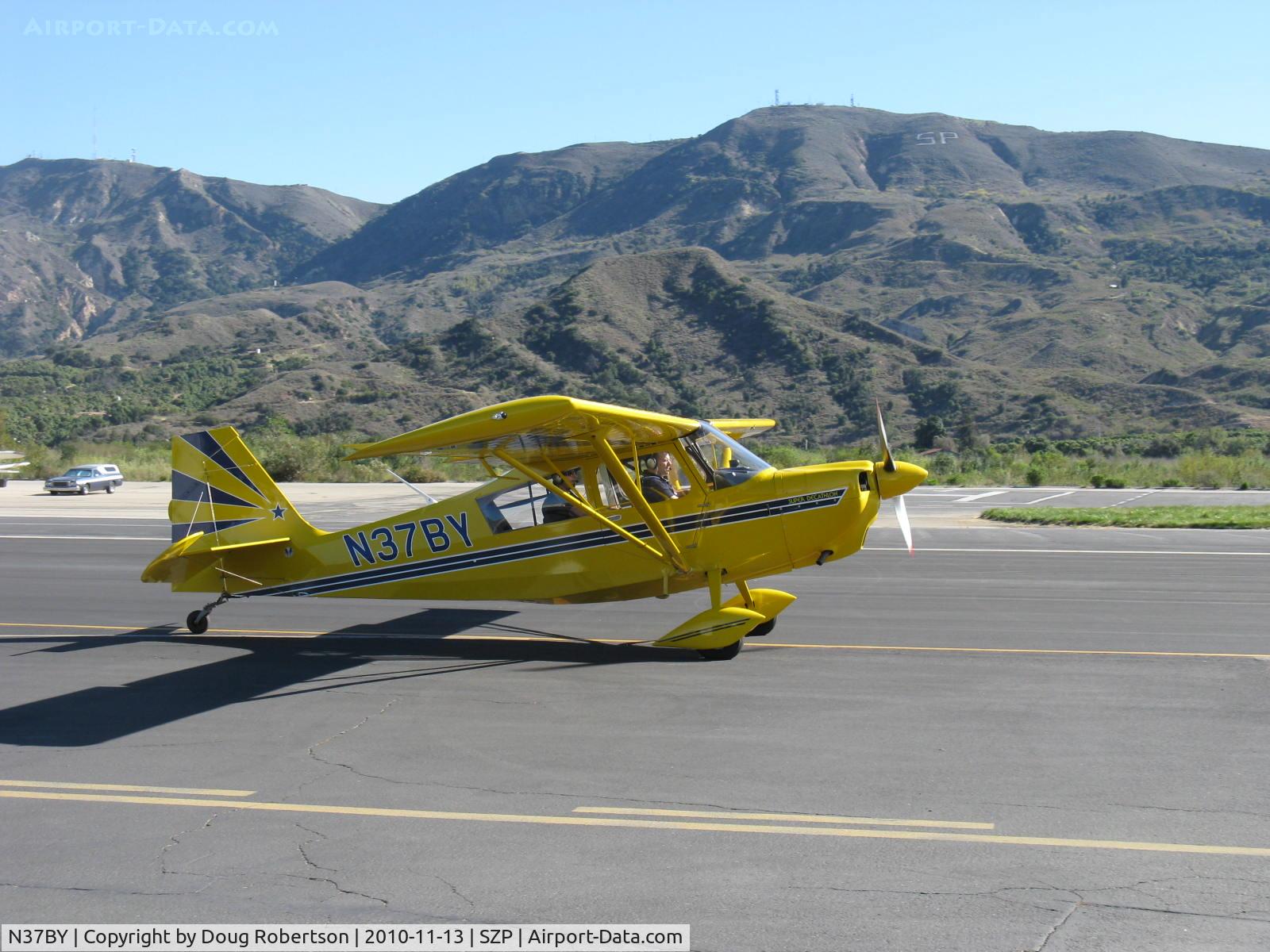 N37BY, 2004 American Champion 8KCAB Super Decathlon C/N 951-2004, 2004 American Champion 8KCAB SUPER DECATHLON, Lycoming AEIO-360 180 Hp, taxi back