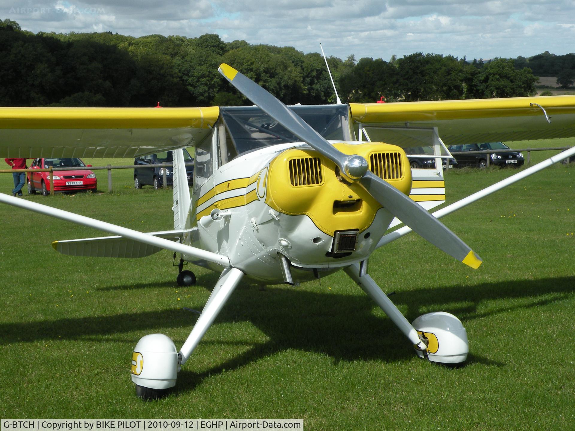 G-BTCH, 1948 Luscombe 8E Silvaire C/N 6403, Looking immaculate after a repaint