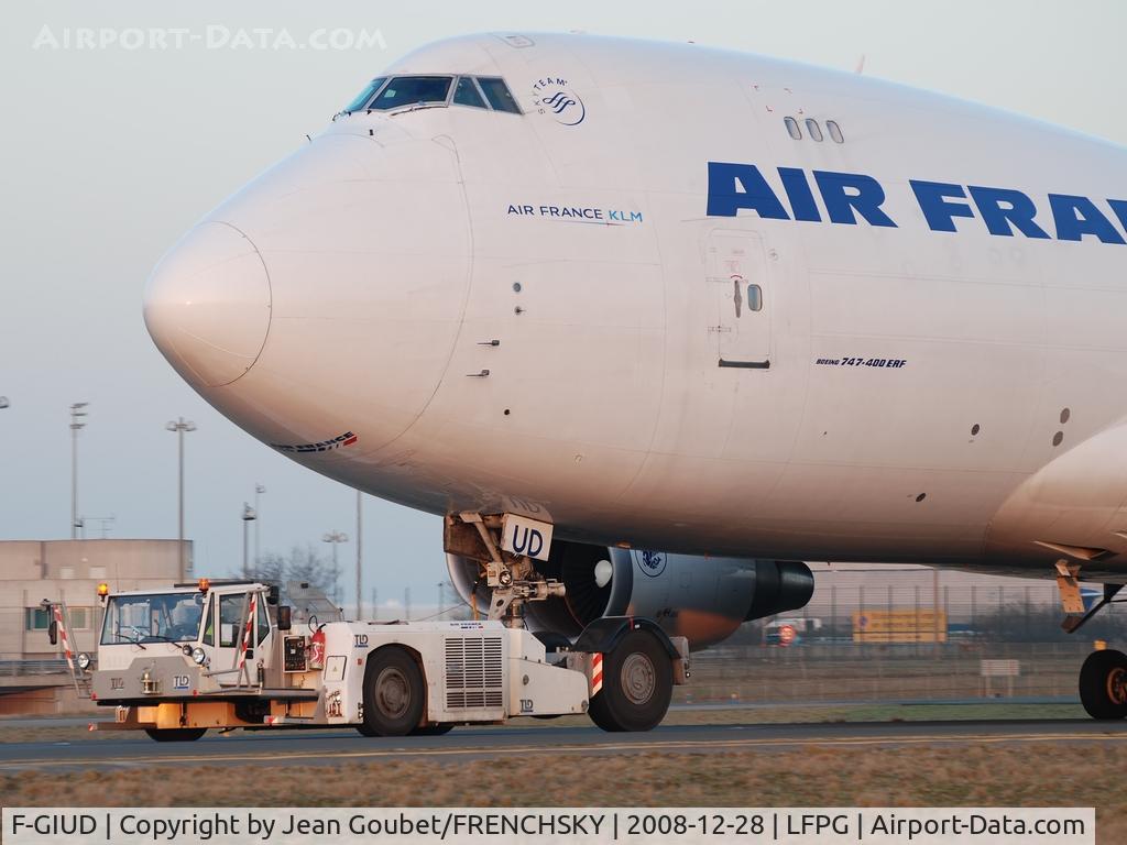 F-GIUD, 2004 Boeing 747-428F/ER/SCD C/N 32870, roulage aux //