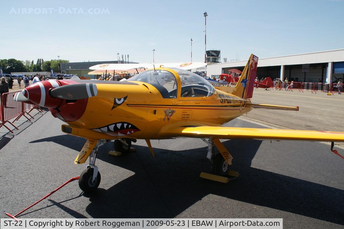 ST-22, SIAI-Marchetti SF-260M C/N 10-22, Fly in Antwerp 23-05-2009.Belgian Air Force.