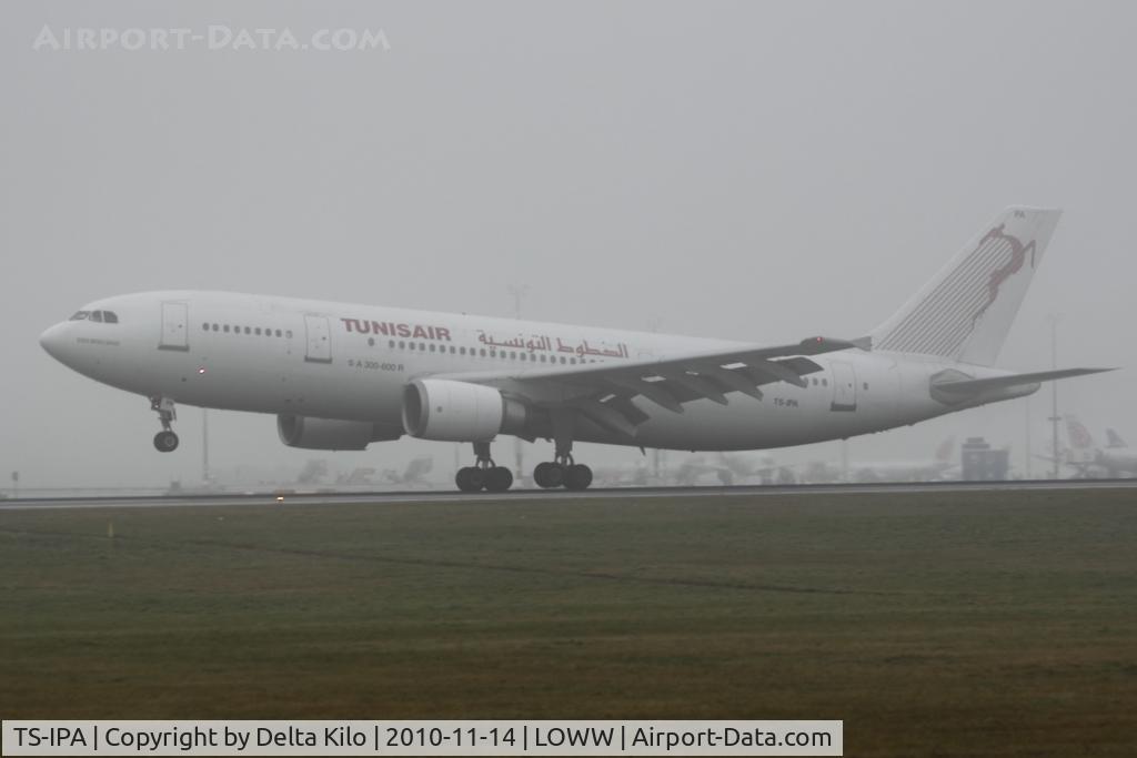 TS-IPA, 1990 Airbus A300B4-605R C/N 558, TAR [TU] Tunis Air