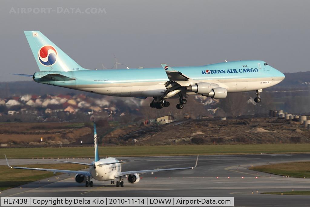 HL7438, 2003 Boeing 747-4B5ERF C/N 33515, KAL [KE] Korean Air