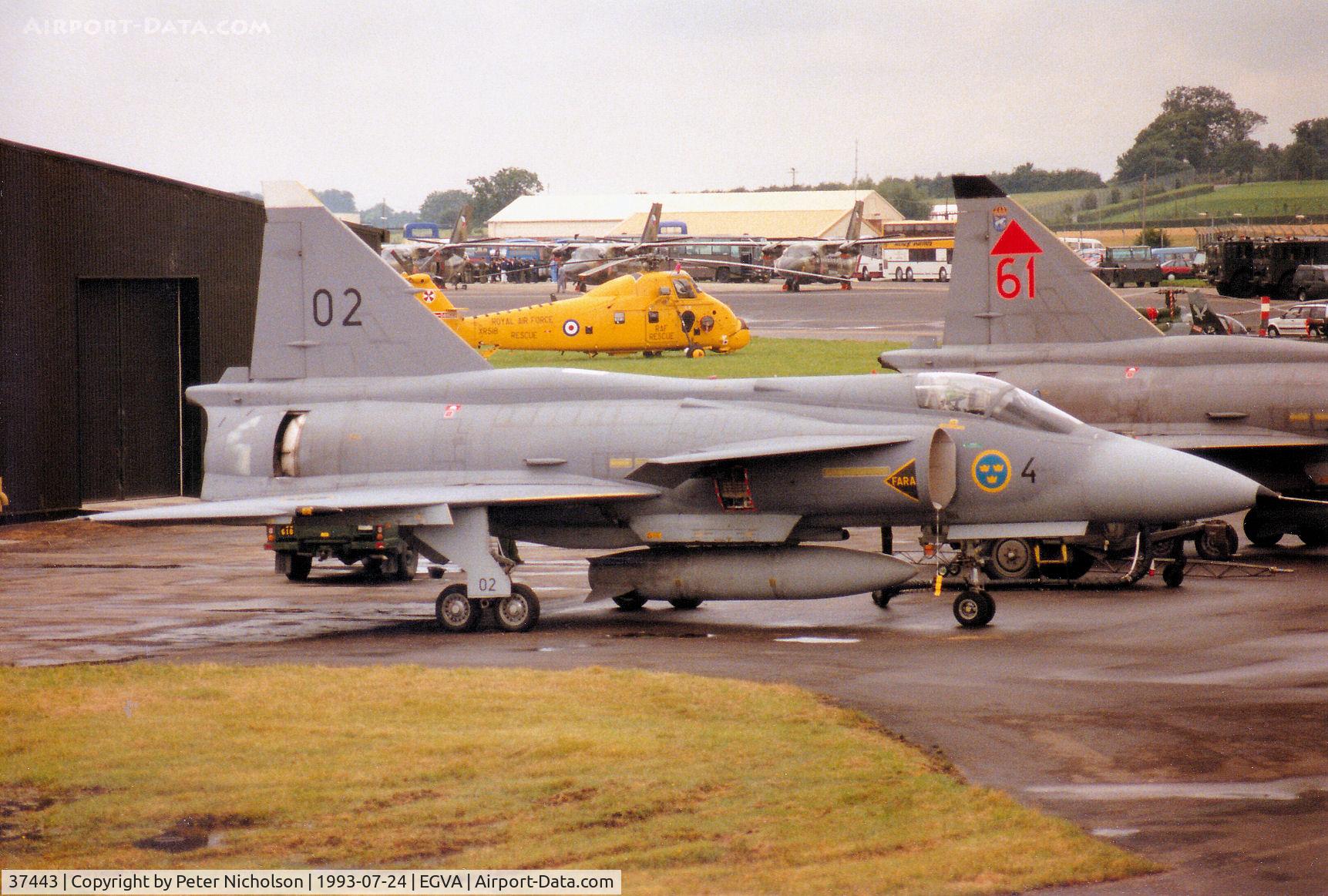 37443, Saab JA 37 Viggen C/N 37443, JA-37 Viggen of the Swedish Air Force's F4 Wing at Östersund on the flight-line at the 1993 Intnl Air Tattoo at RAF Fairford.