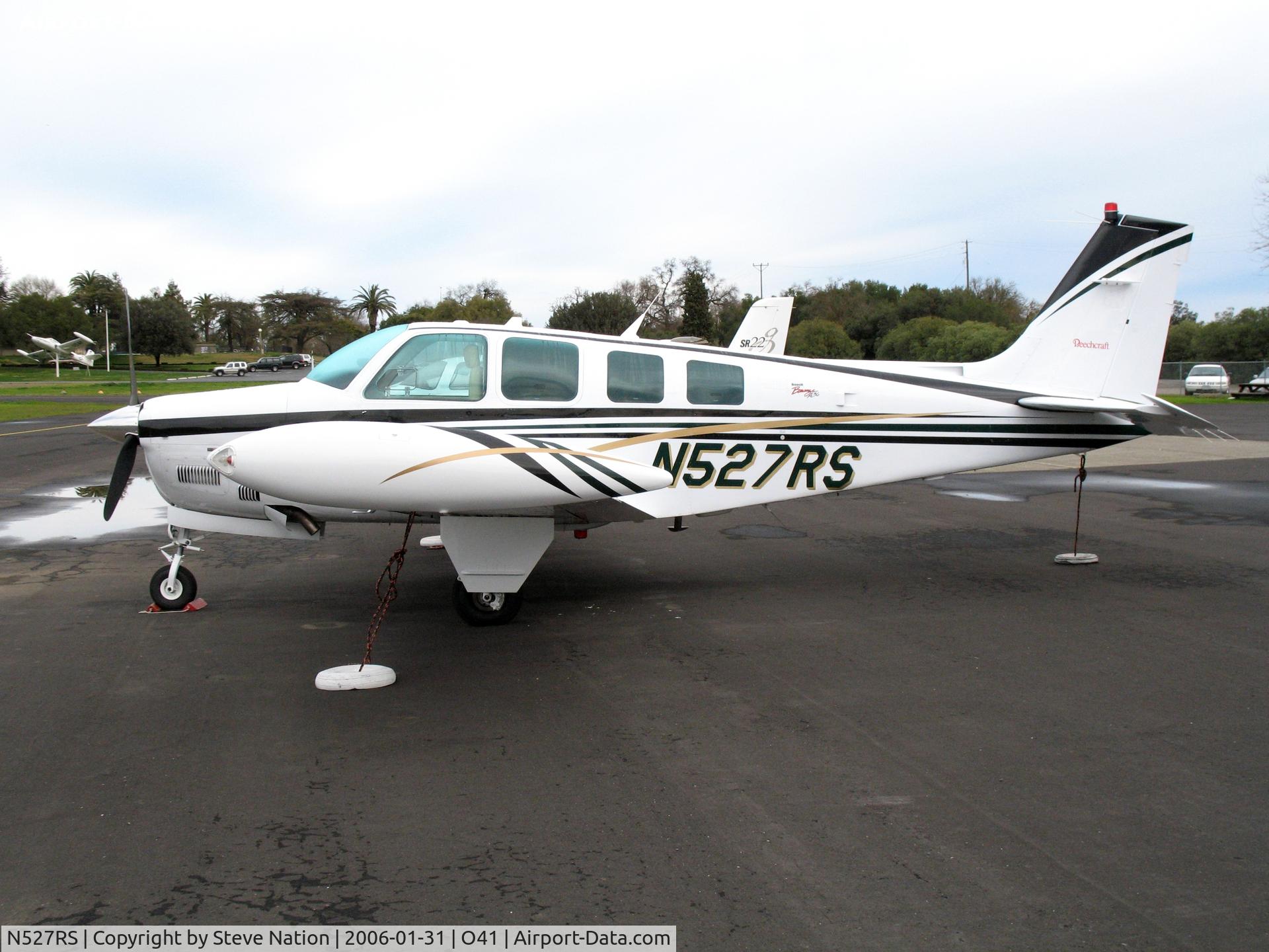 N527RS, 1999 Raytheon Aircraft Company A36 Bonanza C/N E3222, 1999 Raytheon A36 Bonanza at Woodland Aviation for maintenance - WATTS-Woodland Airport, CA