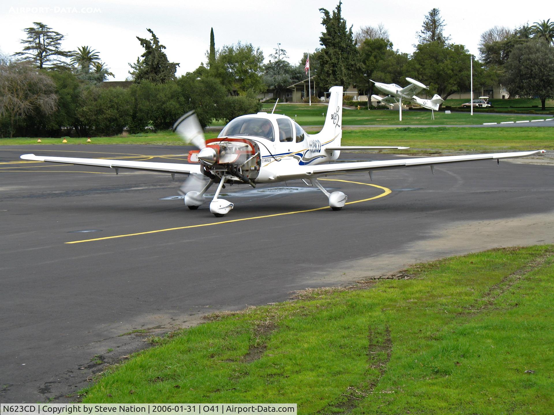 N623CD, 2005 Cirrus SR22 G2 C/N 1259, 2005 Cirrus Design SR22 doing engine check run at Woodland Aviation - WATTS-Woodland Airport, CA