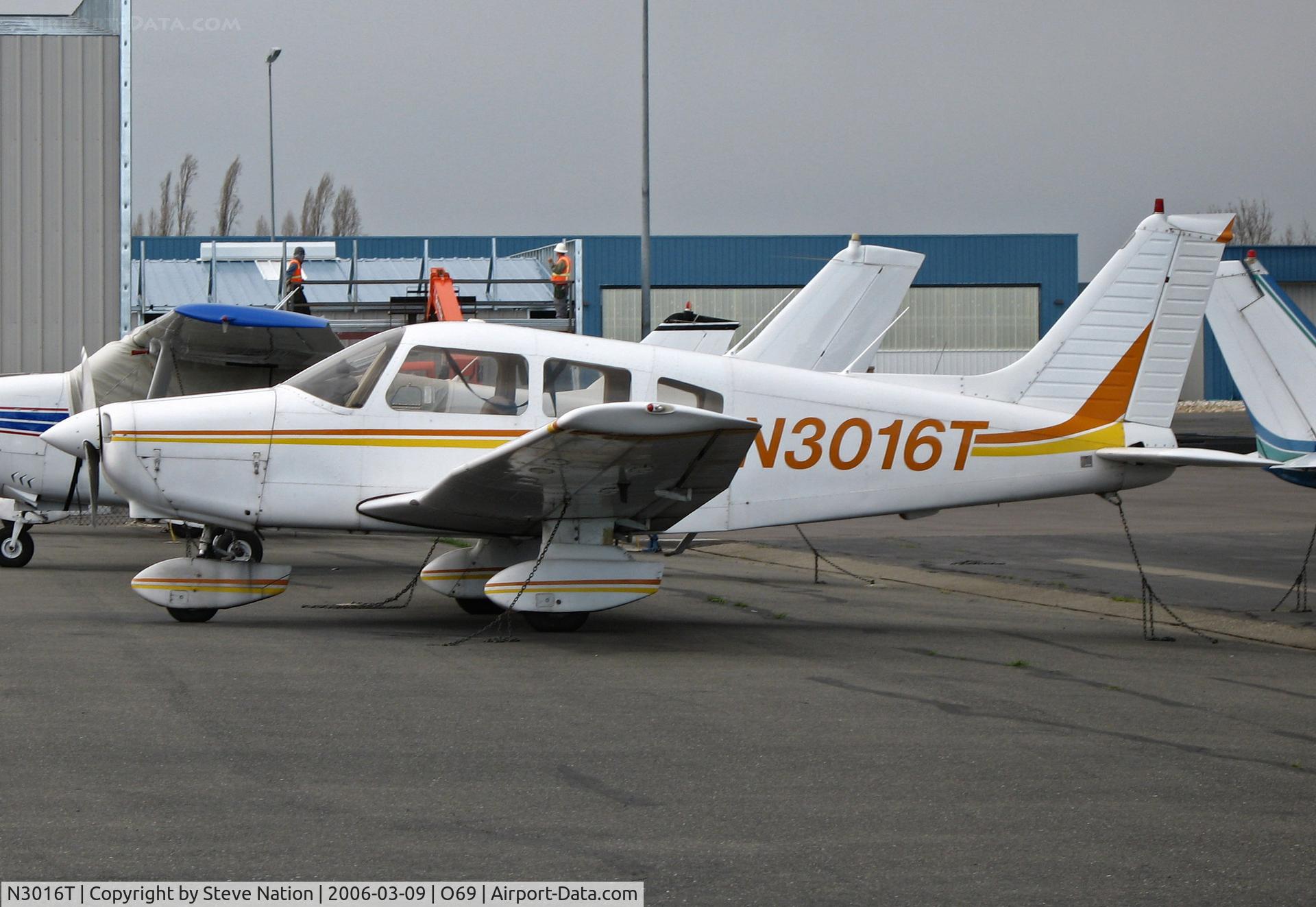 N3016T, 1979 Piper PA-28-161 C/N 28-7916298, Locally-based 1979 Piper PA-28-161 @ Petaluma, CA (with owner in Santa Maria, CA by Oct 2010)
