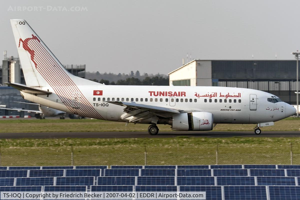 TS-IOQ, 2000 Boeing 737-6H3 C/N 29501, decelerating after touchdown