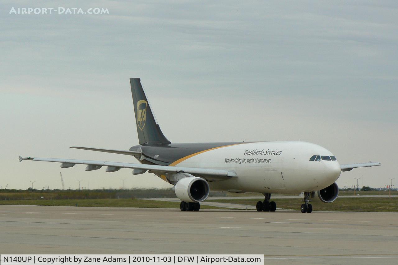 N140UP, 2002 Airbus A300F4-622R C/N 0823, At DFW Airport, TX