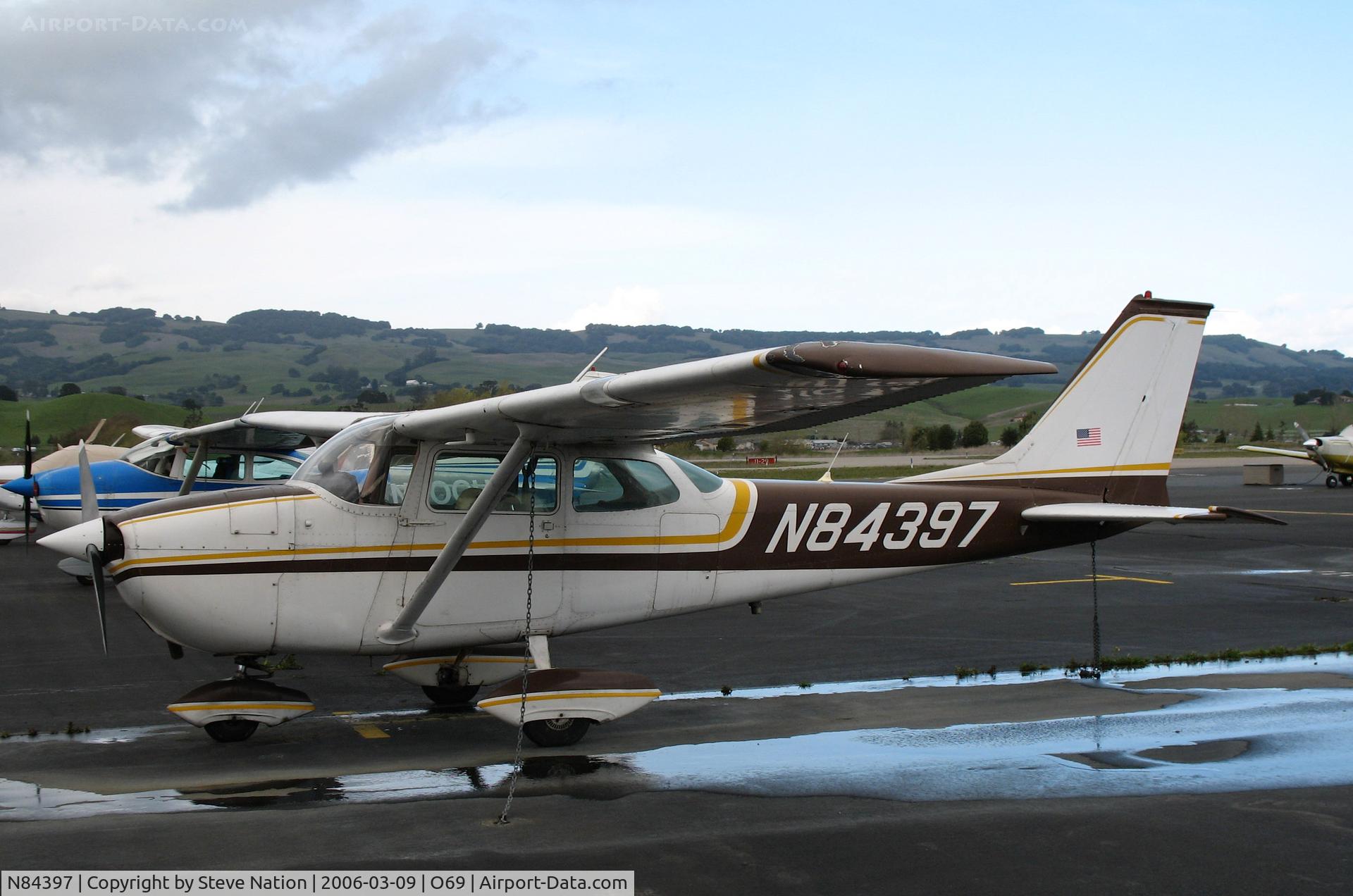 N84397, 1969 Cessna 172K Skyhawk C/N 17258459, Locally-based 1969 Cessna 172K @ Petaluma, CA