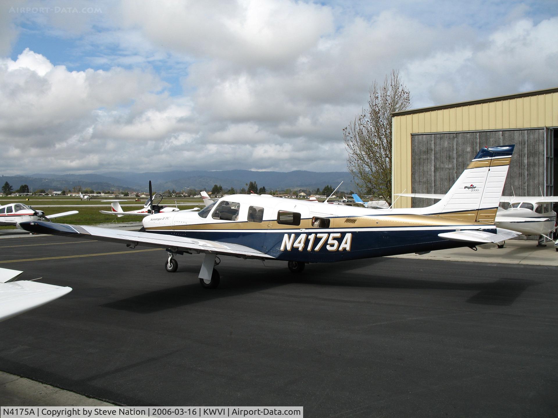 N4175A, 2000 Piper PA-32R-301T Turbo Saratoga C/N 3257193, 2000 Piper PA-32R-301T @ Watsonville, CA