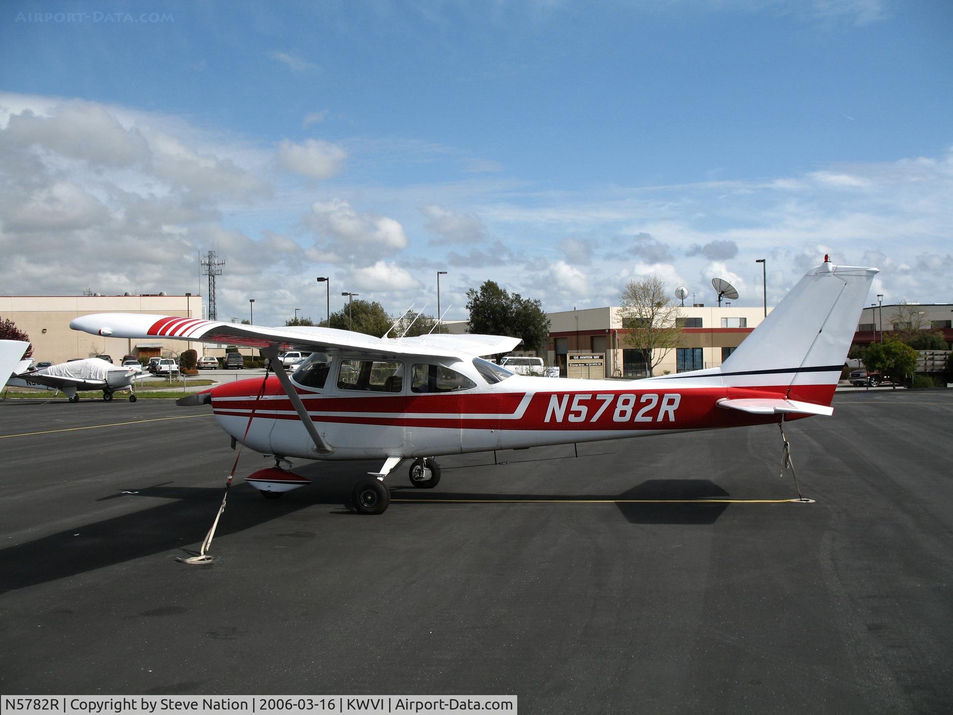 N5782R, 1965 Cessna 172G C/N 17253451, 1965 Cessna 172G @ Watsonville, CA