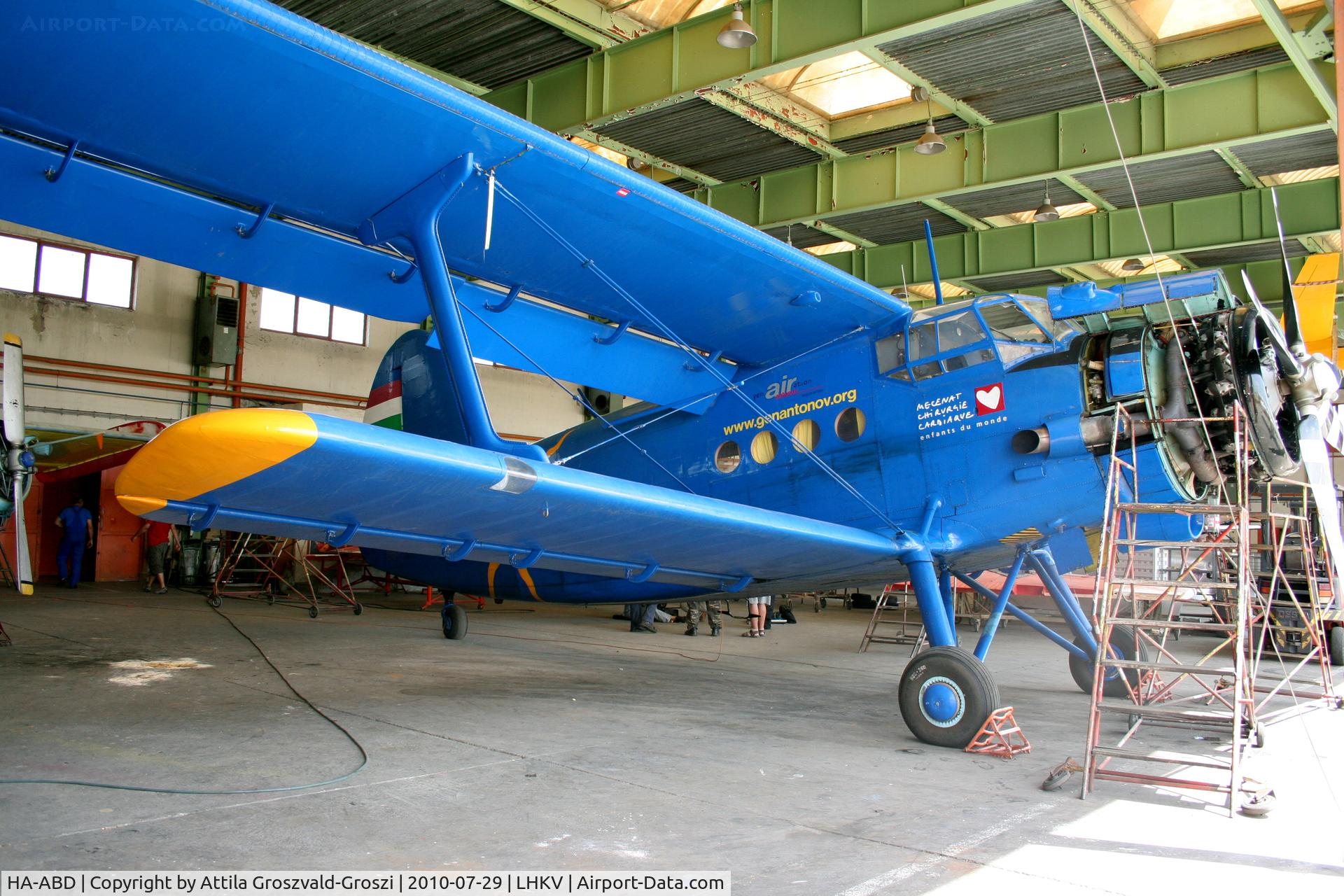 HA-ABD, 1989 Antonov An-2P C/N 1G235-21, Kaposujlak Airport - During a renovation.