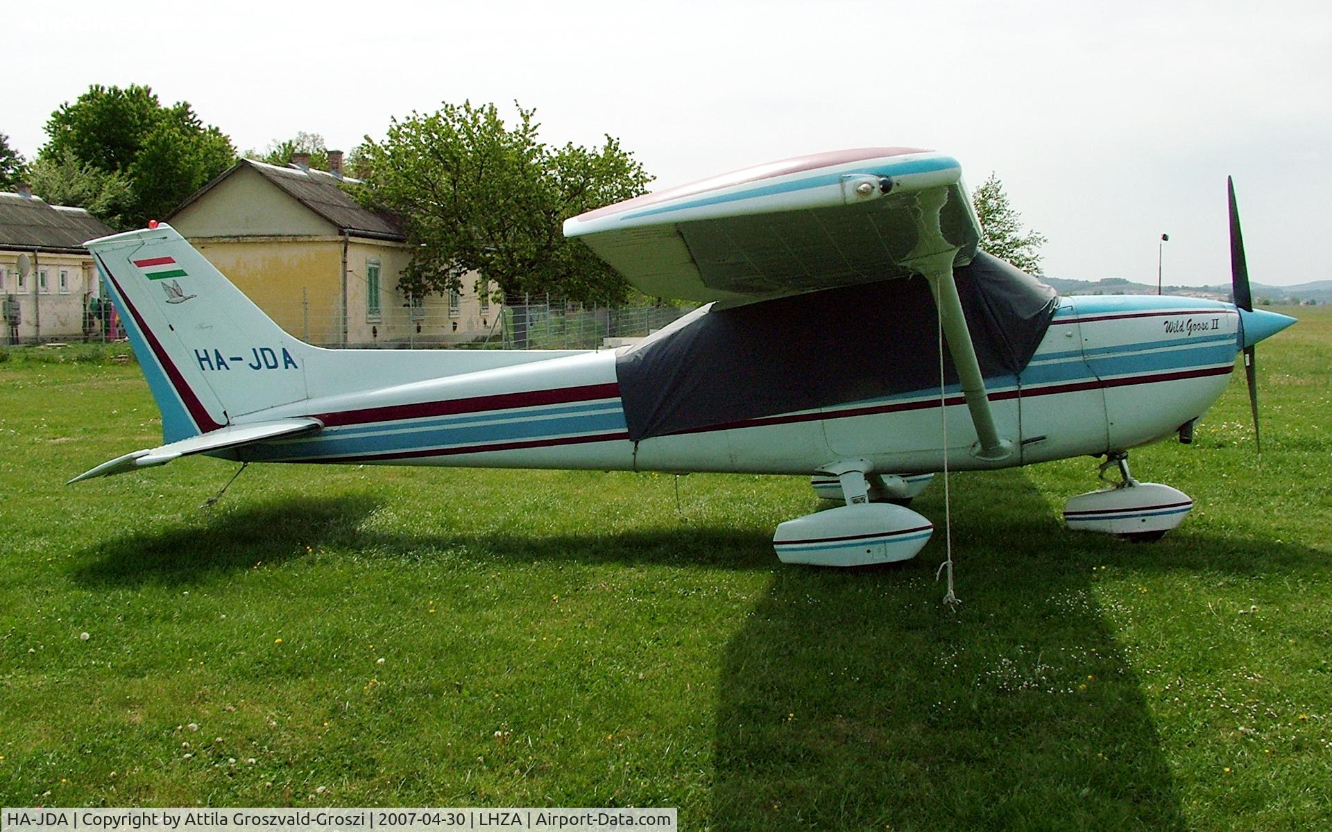 HA-JDA, Cessna 172M C/N 17264977, Zalaegerszeg-Andráshida Airfield