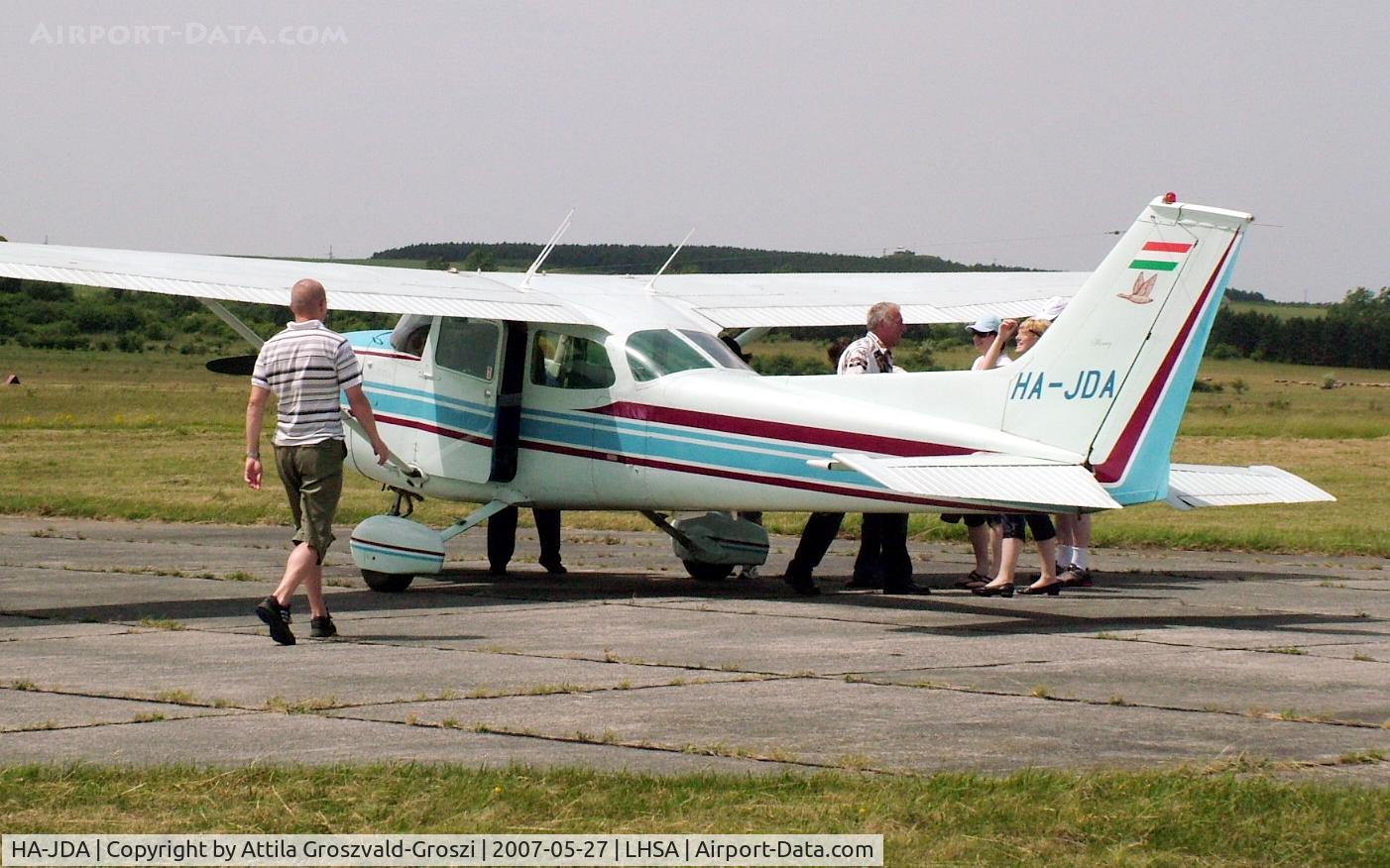 HA-JDA, Cessna 172M C/N 17264977, Szentkirályszabadja Airport - Air show 2007