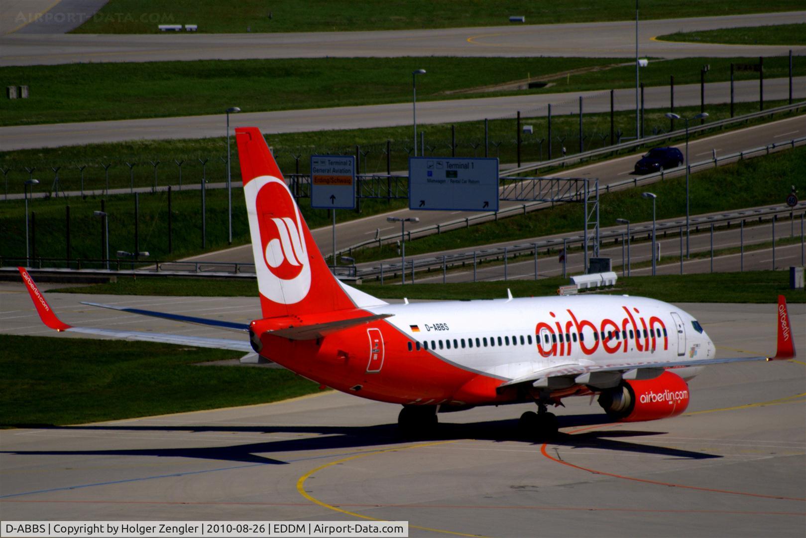 D-ABBS, 2001 Boeing 737-76N C/N 28654, Coming from runway 26R, rolling to terminal 2.